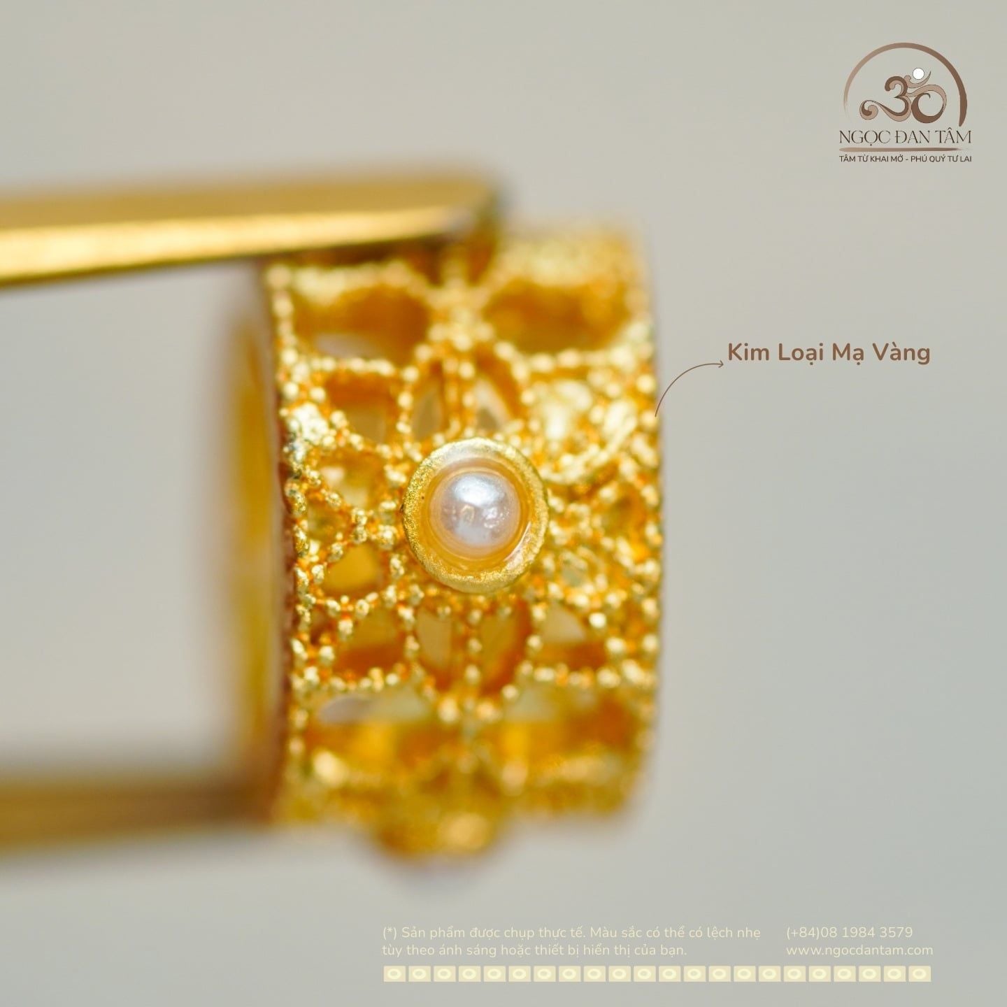  Charm Tròn Đính Ngọc Trai 10.68mm - Kim Loại Mạ Vàng 