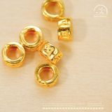  Charm Tròn Khắc Chú Om 5.39mm - Bạc 925 Mạ Vàng Cao Cấp 