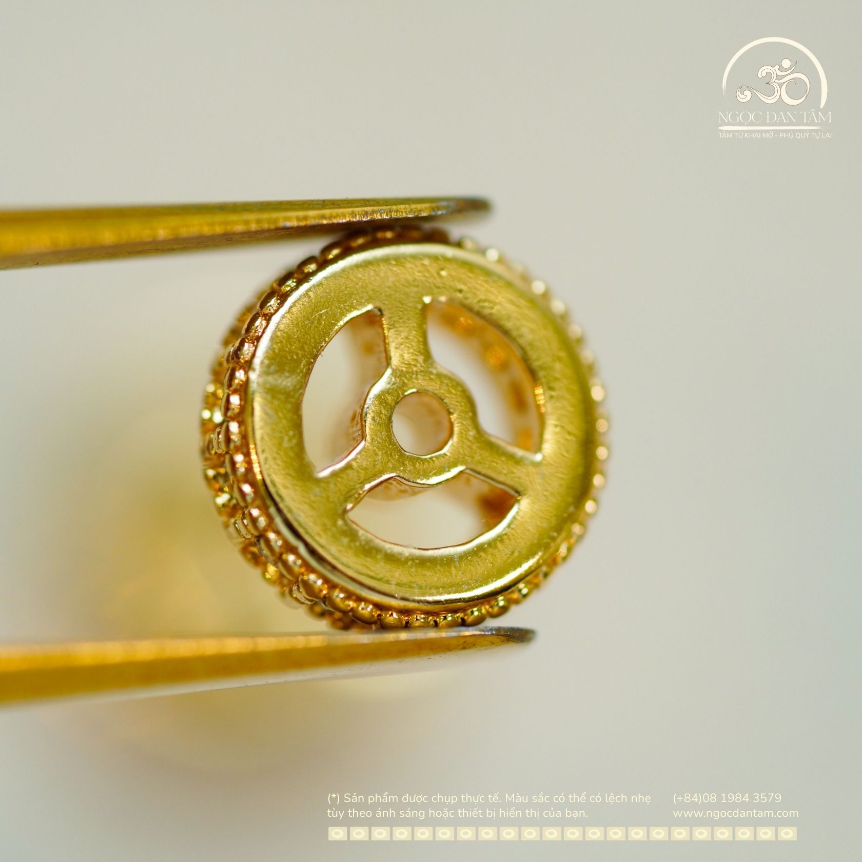  Charm Vô Lăng 8,36mm - Bạc 925 Mạ Vàng Cao Cấp 