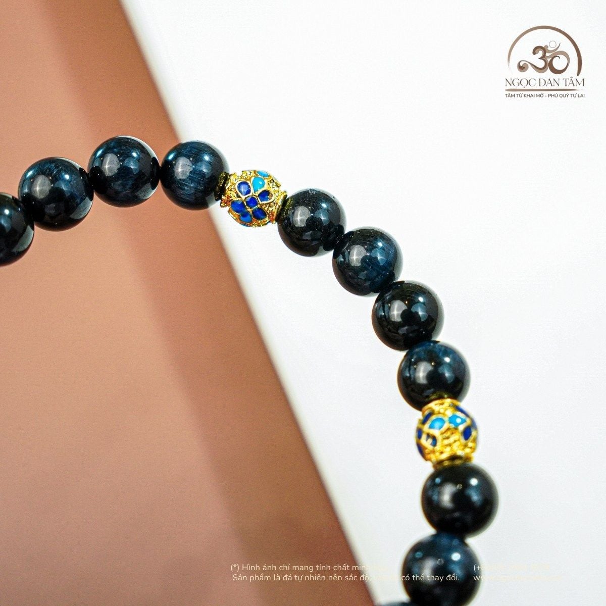  Vòng Tay Đá Thạch Anh Mắt Chim Ưng 6mm 5A Phối Charm Lu Nhỏ 