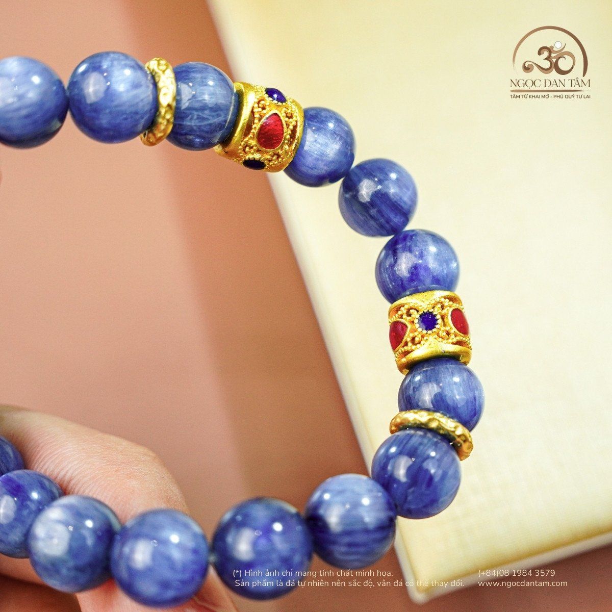  Vòng Tay Kyanite 9mm 4A Phối Charm Mạ Vàng 