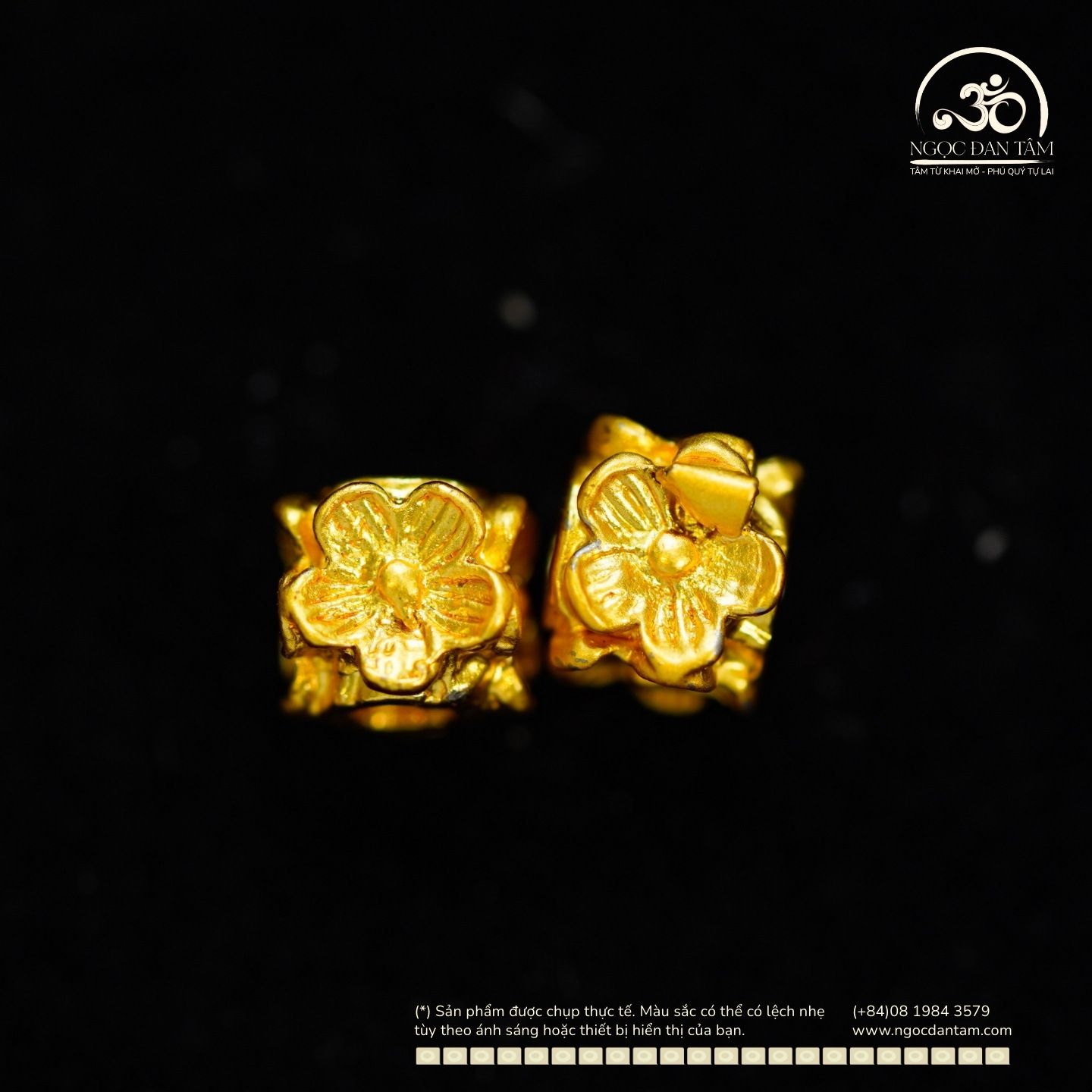  Charm Hoa Vuông - Kim Loại Mạ Vàng Cao Cấp 