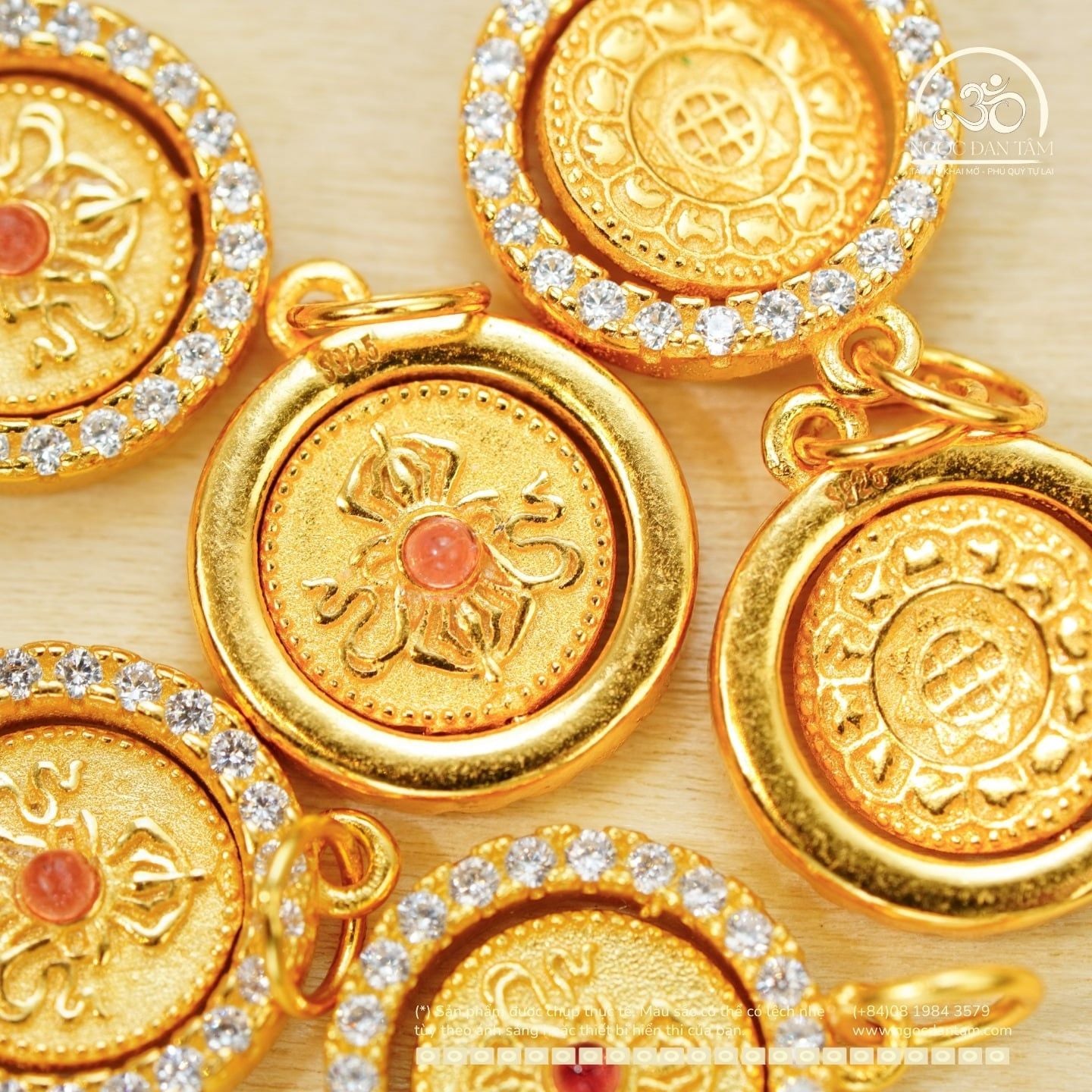  Mặt Dây Chuyền 12 Con Giáp Vòng Xoay Đính Đá 11.99mm - Bạc 925 Mạ Vàng Cao Cấp 