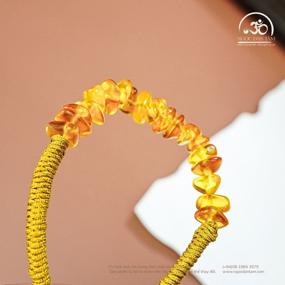 Vòng Tay Hổ Phách Dây Nút Xoắn (19 Hạt - 2gram) 