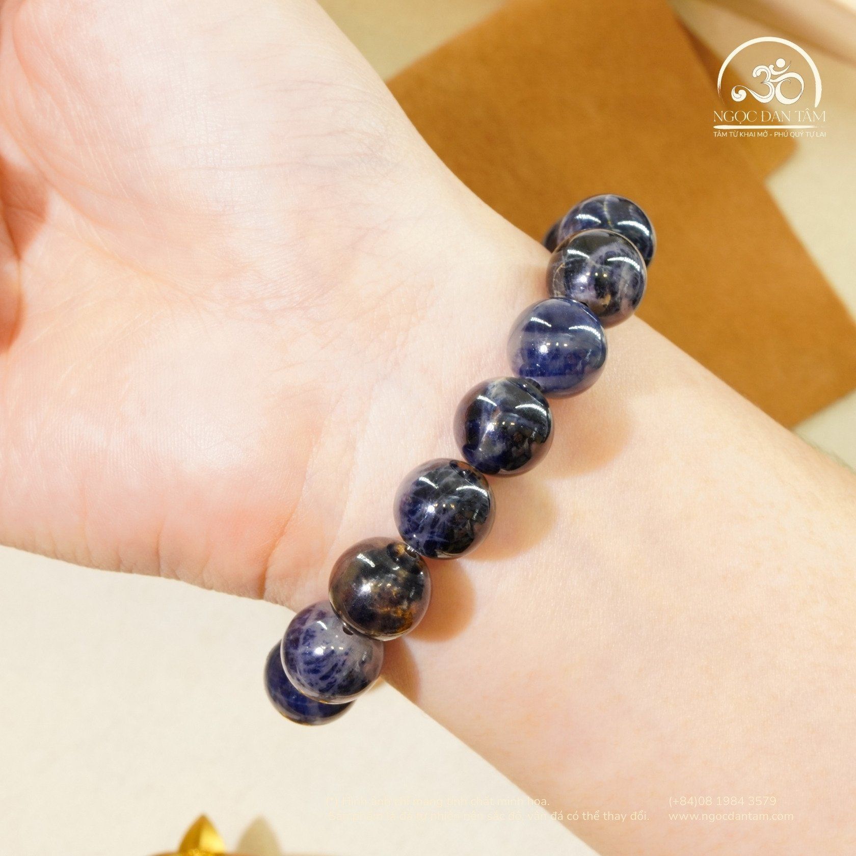  Vòng Tay Đá Sapphire Việt Nam 12mm 