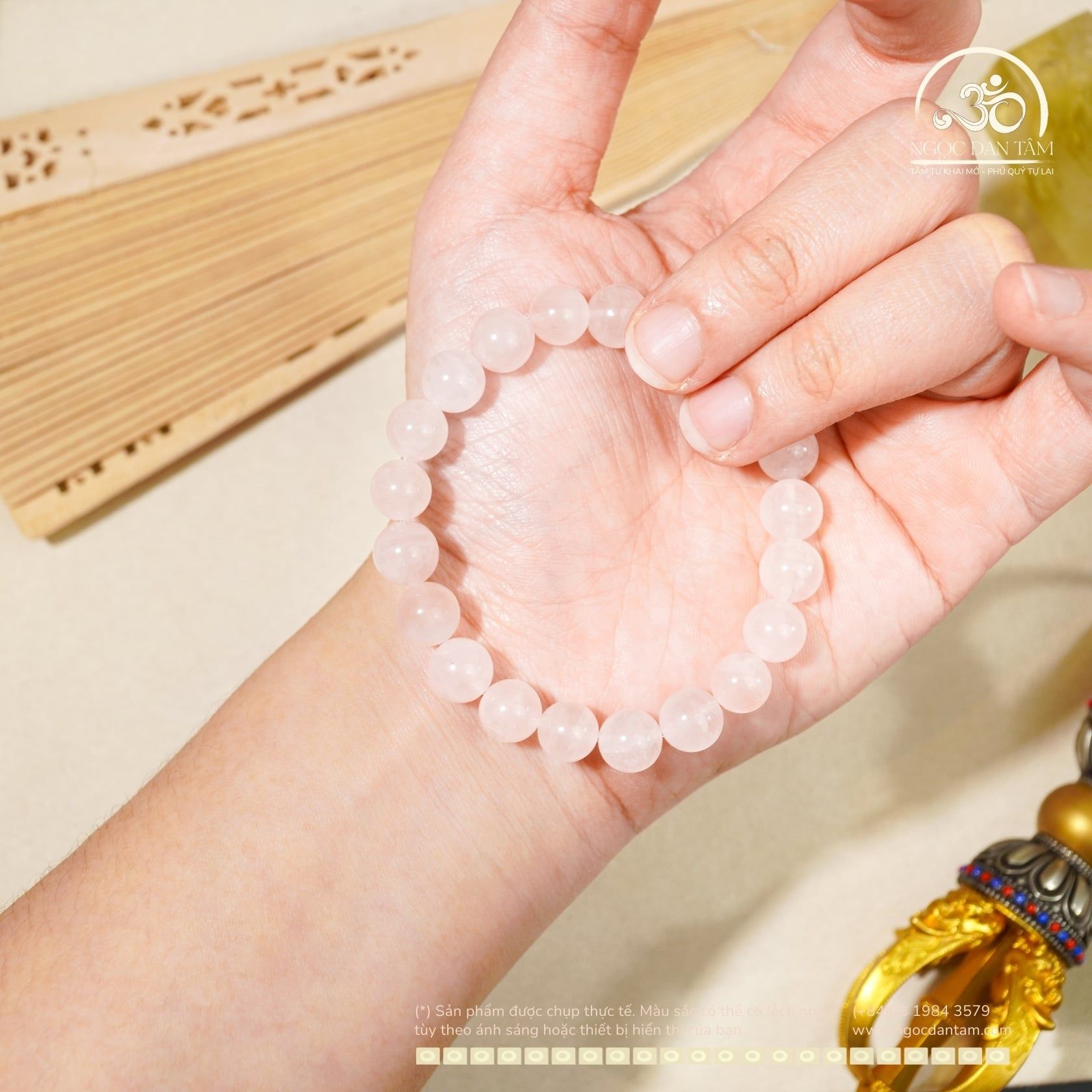  Vòng Tay Thạch Anh Hồng Đậm 8mm 4A 