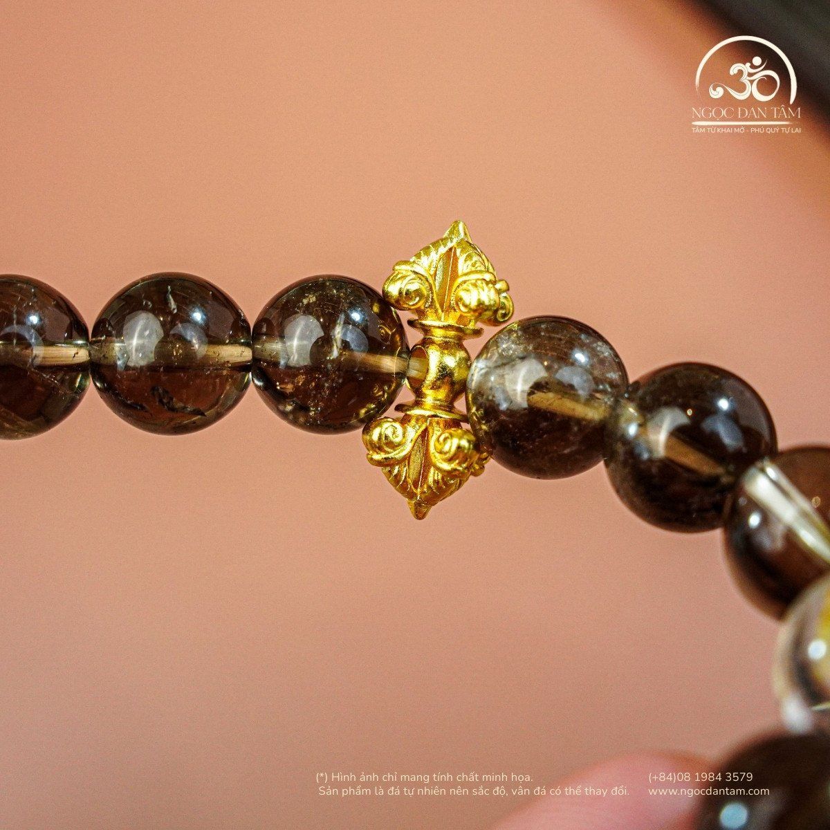  VòngTay Đá Thạch Anh Khói 10mm 2A Và Đá Topaz 10mm 2A Phối Charm Chùy Kim Cang 