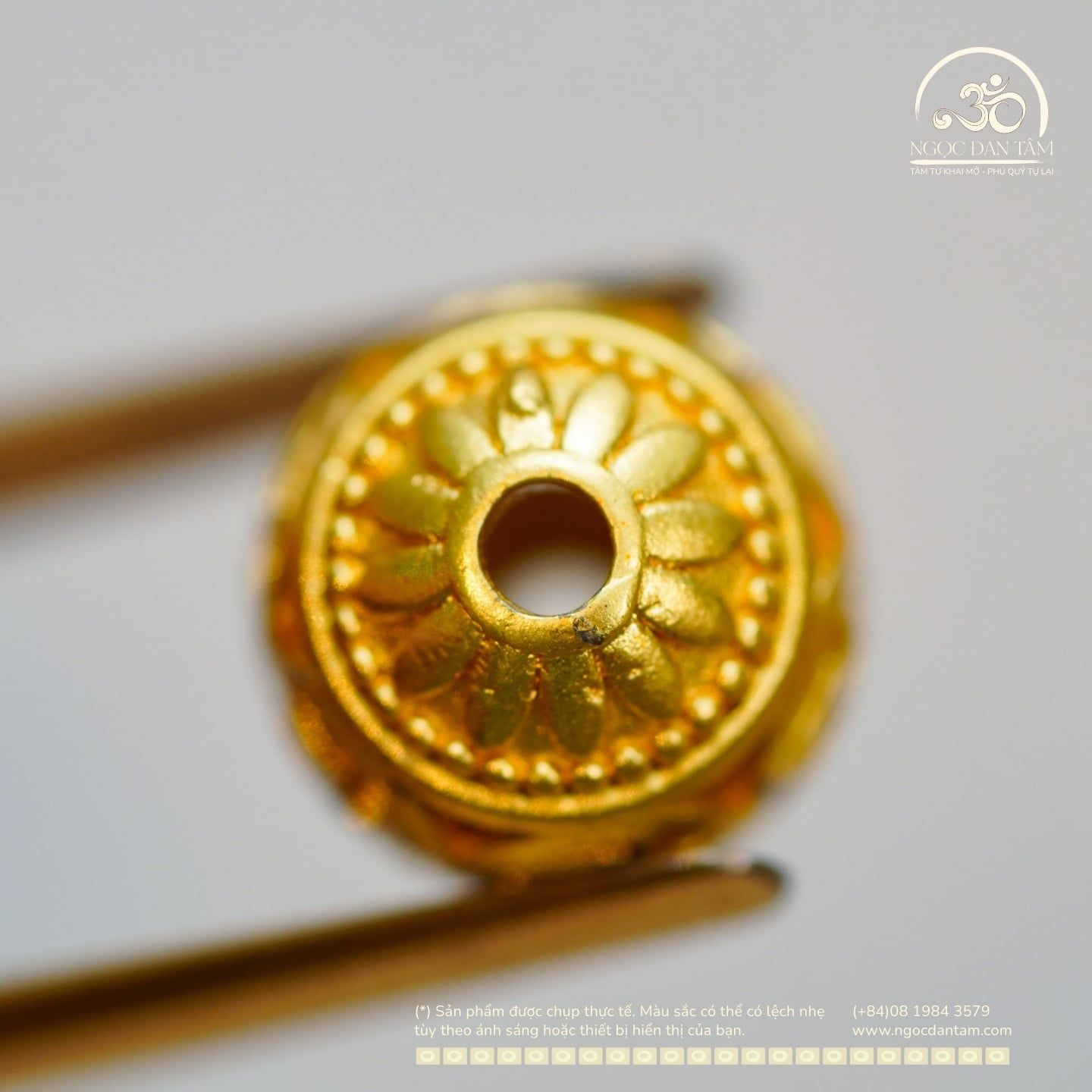  Charm Tròn Chữ Vạn 10,36mm - Kim Loại Mạ Vàng Cao Cấp 