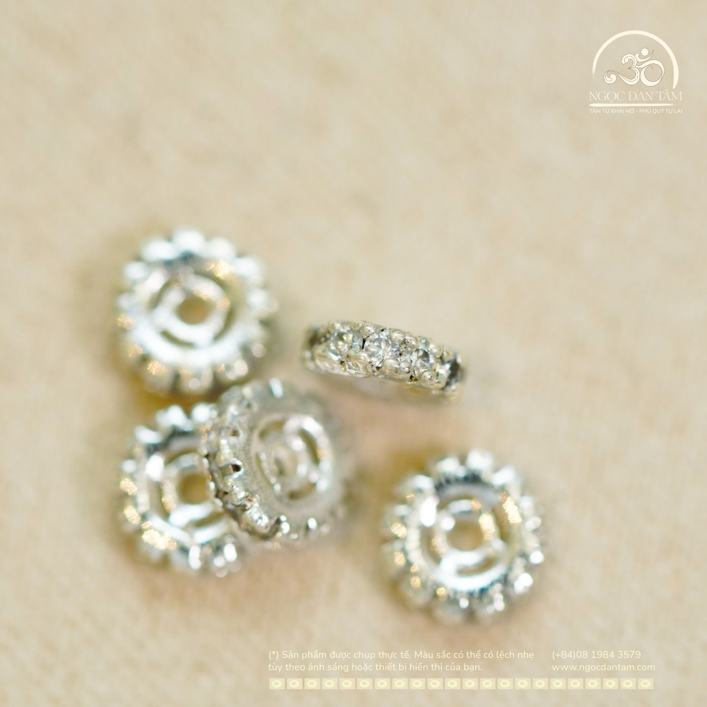  Charm Đệm Mạ Bạc 6mm 