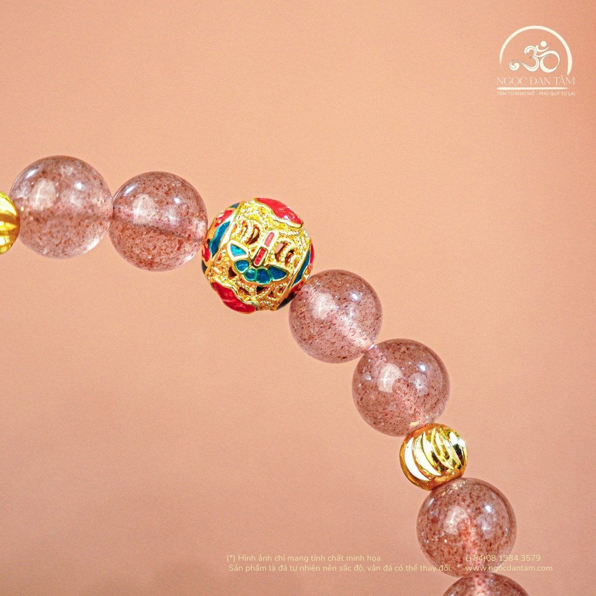  Vòng Tay Đá Thạch Anh Dâu Tây 8mm 2A Phối Charm Minh Châu 