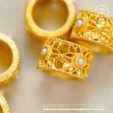  Charm Tròn Đính Ngọc Trai 10.68mm - Kim Loại Mạ Vàng 