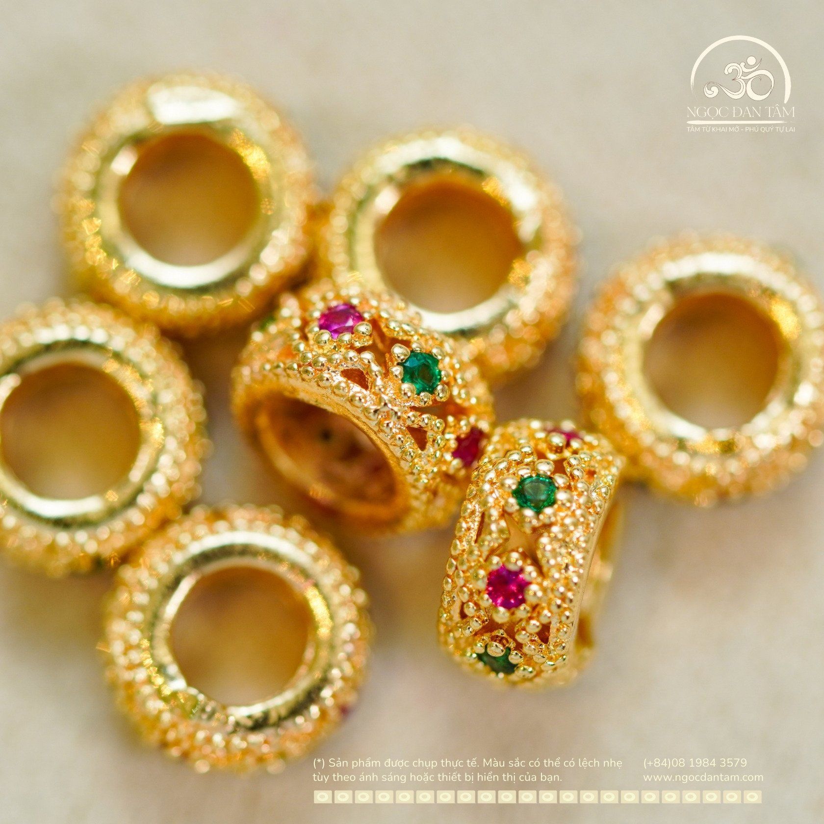  Charm Tròn Dẹp Đính Đá 8mm - Kim Loại Mạ Vàng 