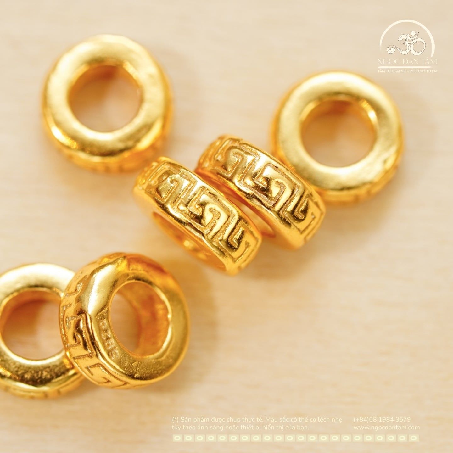  Charm Đệm Tròn Chữ Vạn Nhỏ 7mm - Bạc 925 Mạ Vàng Cao Cấp 