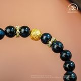  Vòng Tay Thạch Anh Mắt Chim Ưng 8mm 5A Phối Charm Chữ Vạn 