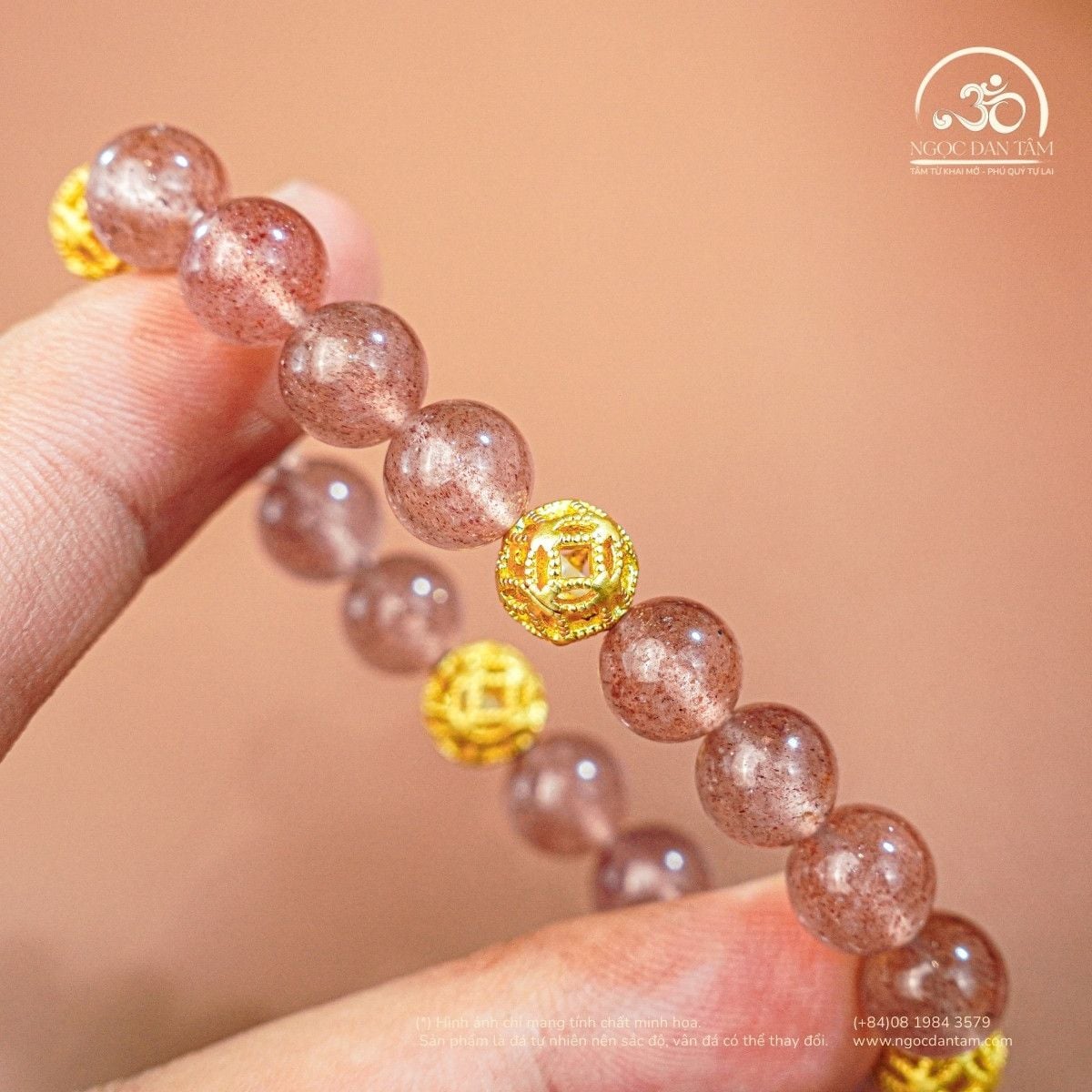  Vòng Tay Đá Thạch Anh Dâu Tây 8mm 2A Phối Charm Bi Tròn 