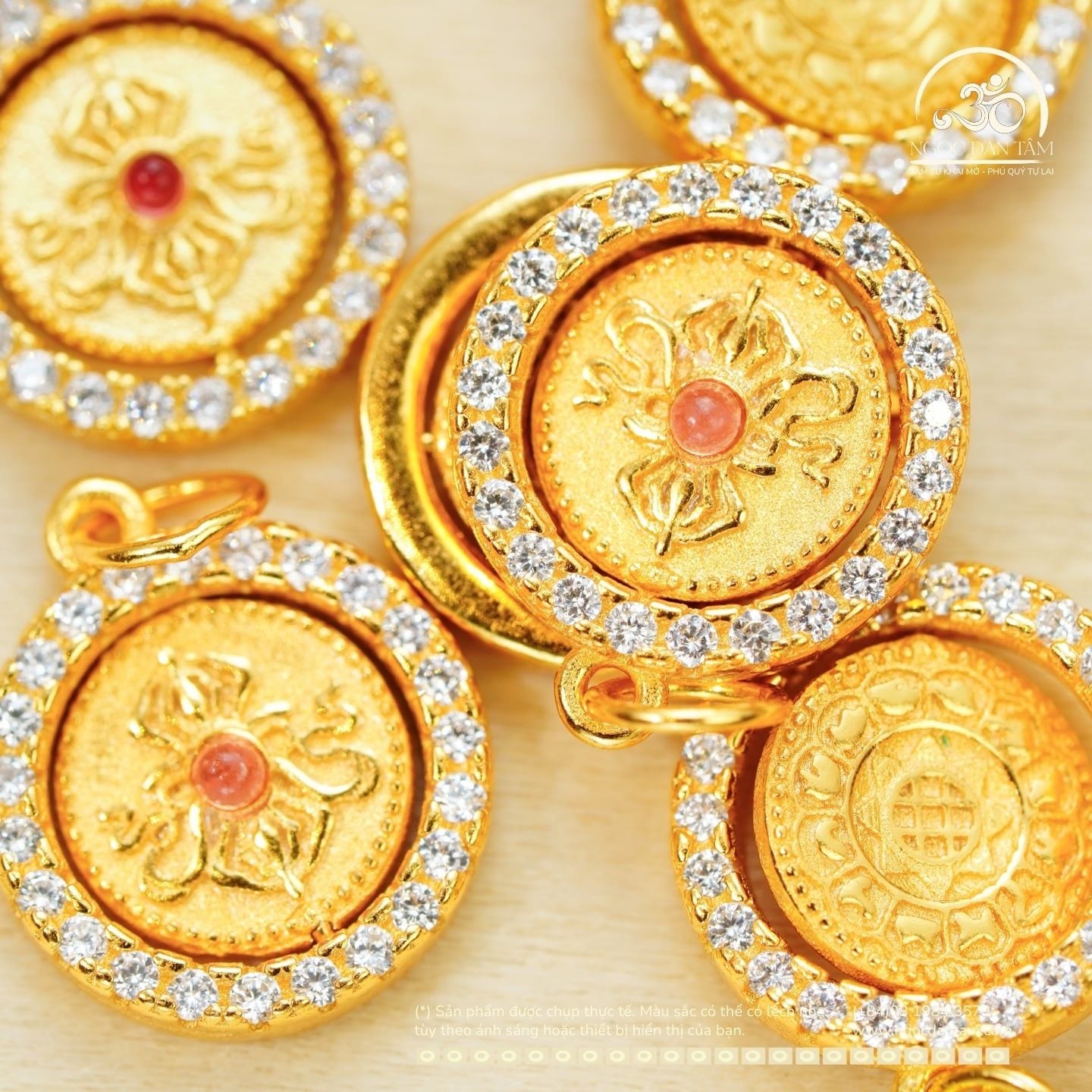  Mặt Dây Chuyền 12 Con Giáp Vòng Xoay Đính Đá 11.99mm - Bạc 925 Mạ Vàng Cao Cấp 