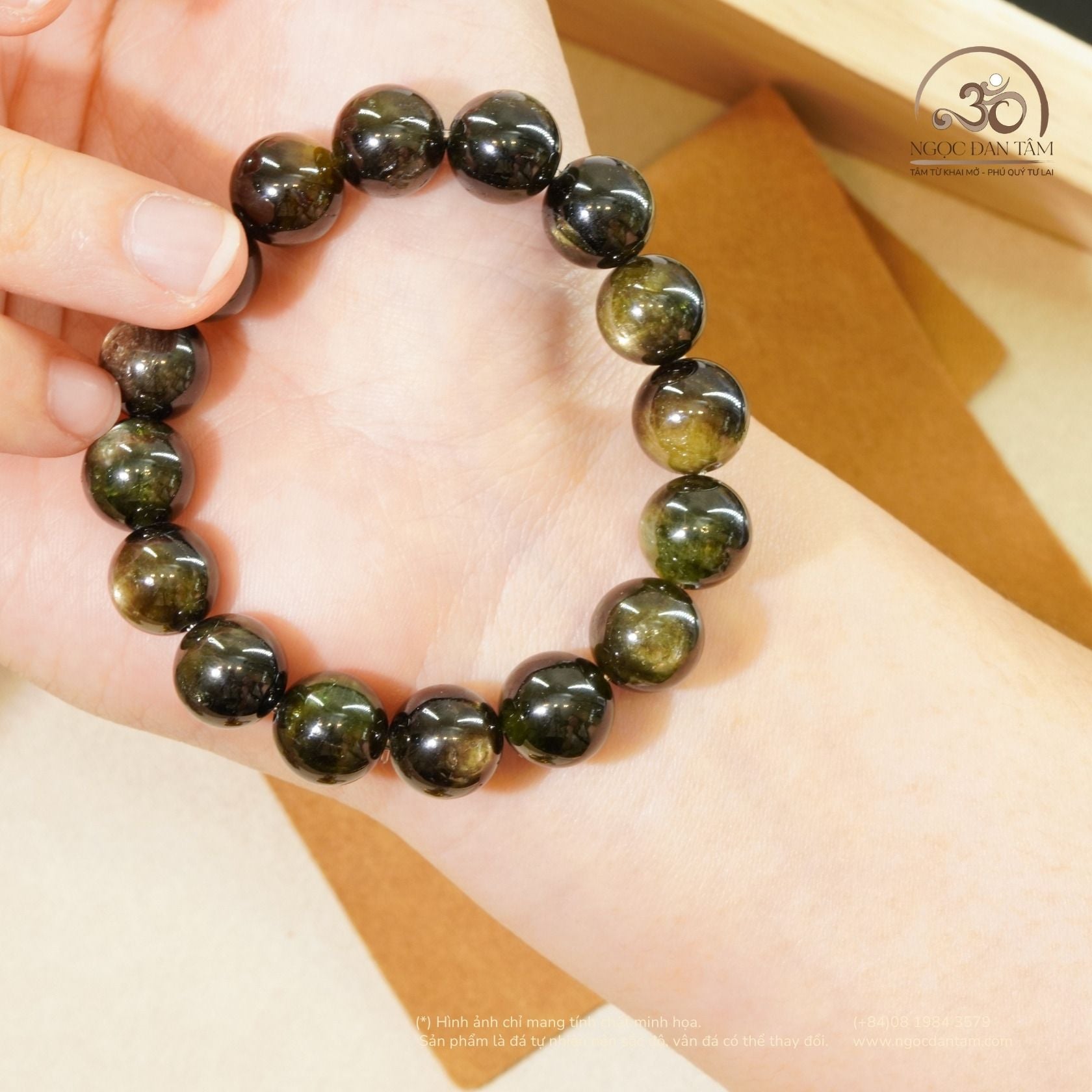  Vòng Tay Đá Sapphire Ánh Titan 11mm 5A 