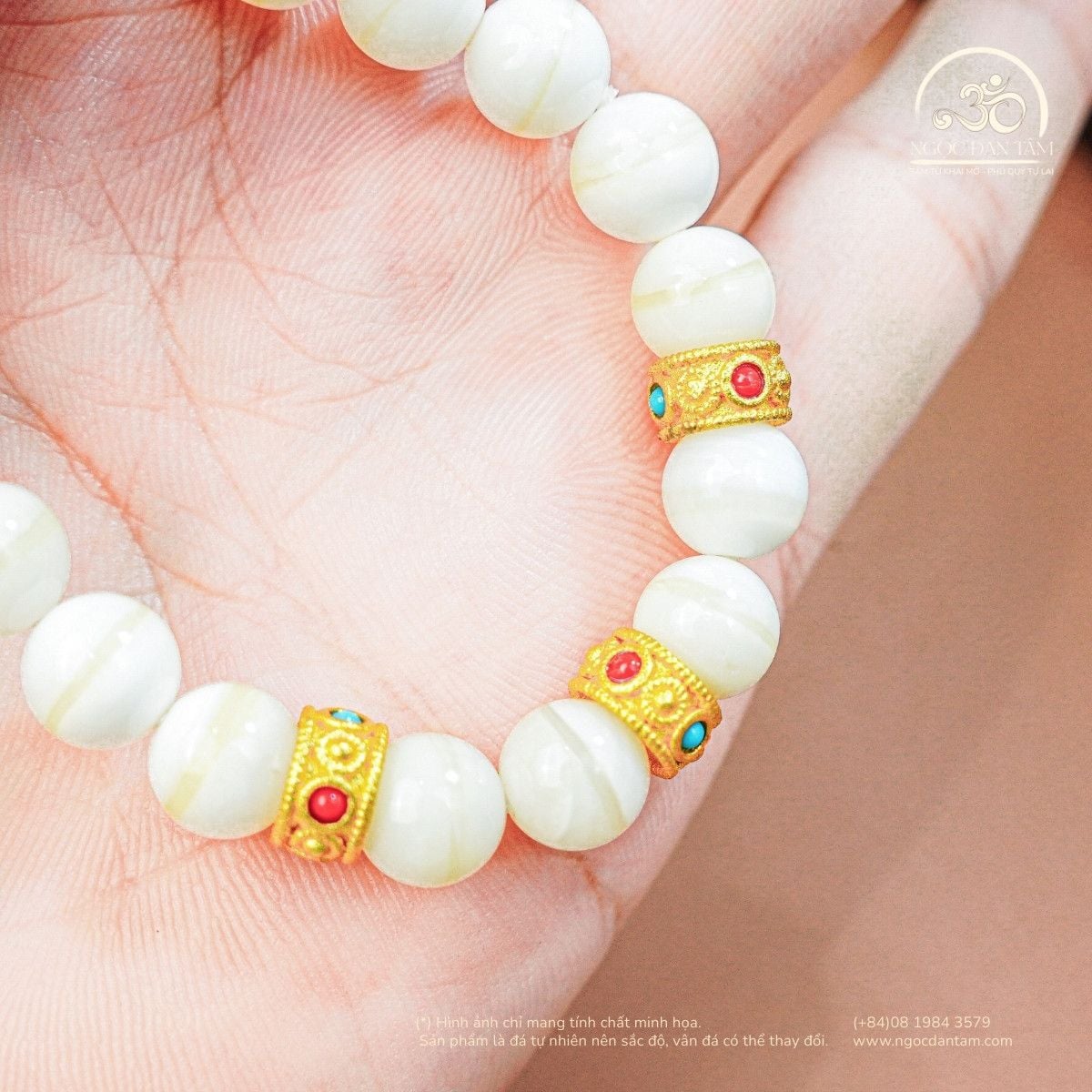  Vòng Tay Đá Vỏ Sò Tai Tượng 3A 8mm Phối Charm Tròn Dẹp 2 Màu 