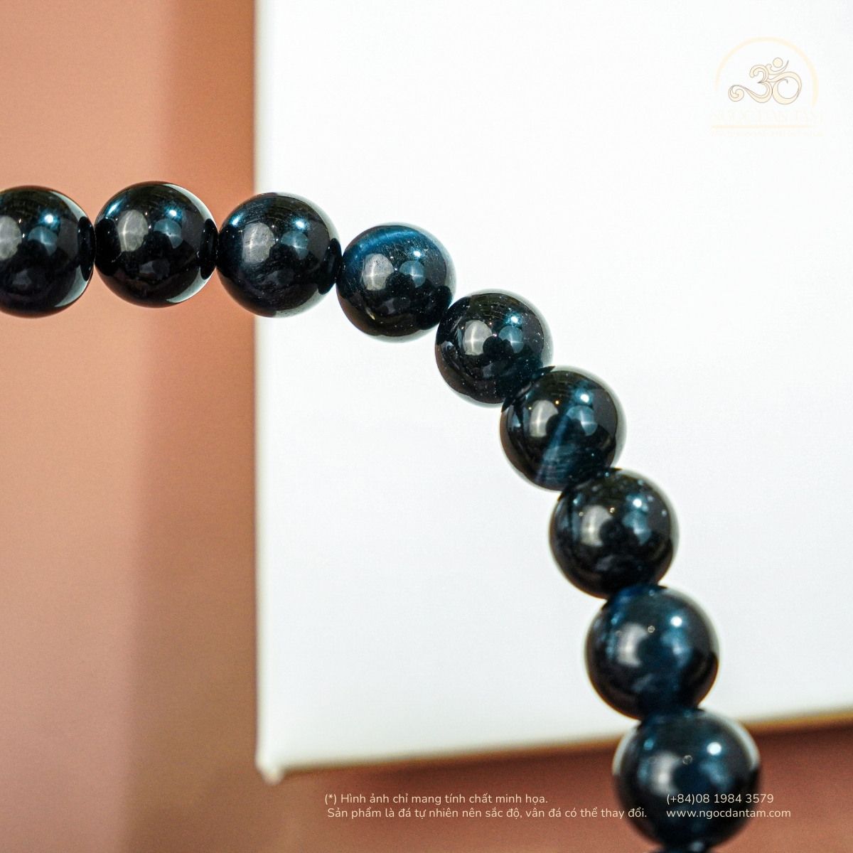  Vòng Tay Thạch Anh Mắt Chim Ưng 8mm 5A Phối Charm Bánh Xe Pháp Luân 