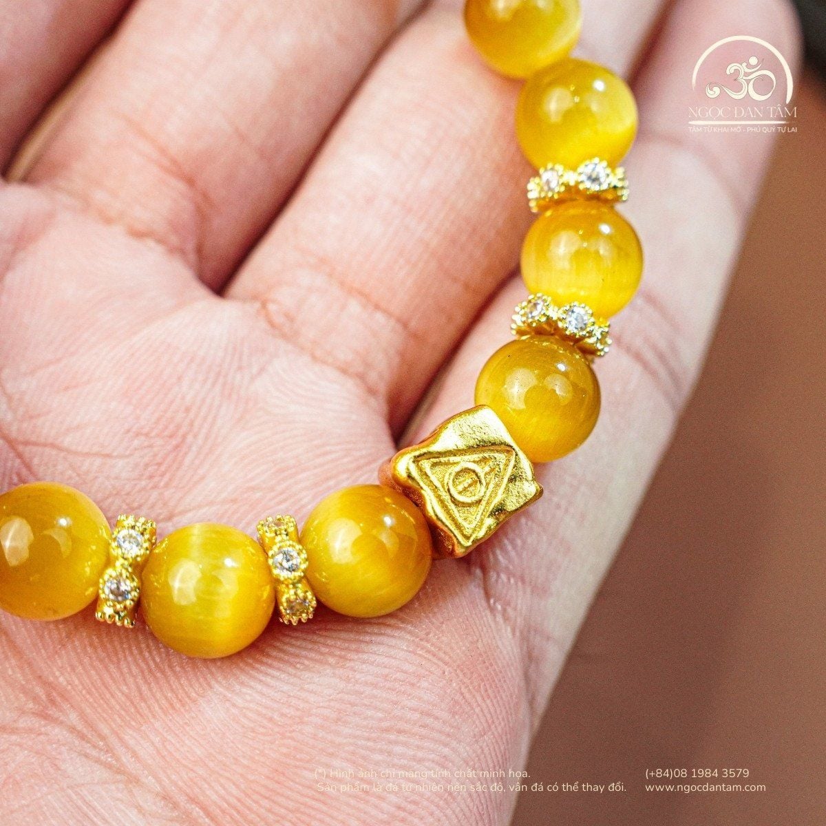  Vòng Tay Đá Mắt Hổ Vàng 8mm 6A Phối Charm Vuông 