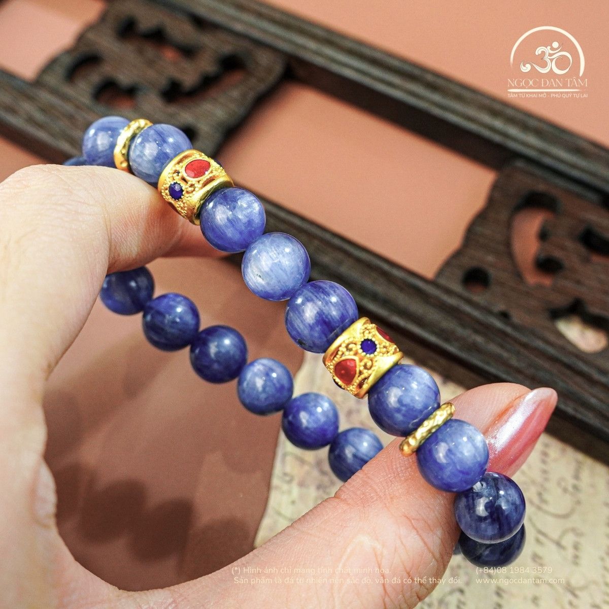  Vòng Tay Kyanite 9mm 4A Phối Charm Mạ Vàng 