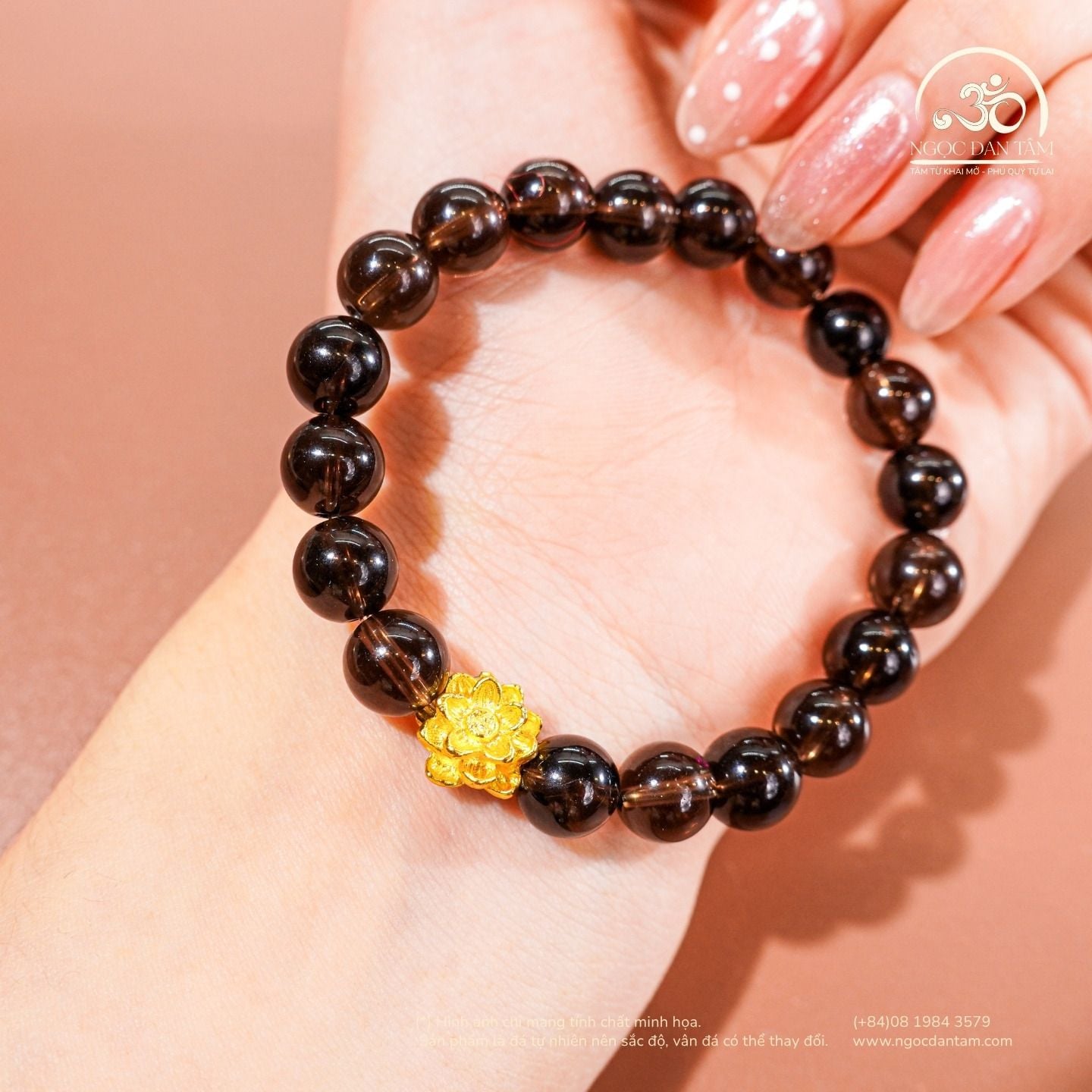  Vòng Tay Thạch Anh Khói 8mm 2A Phối Charm Hoa Sen 