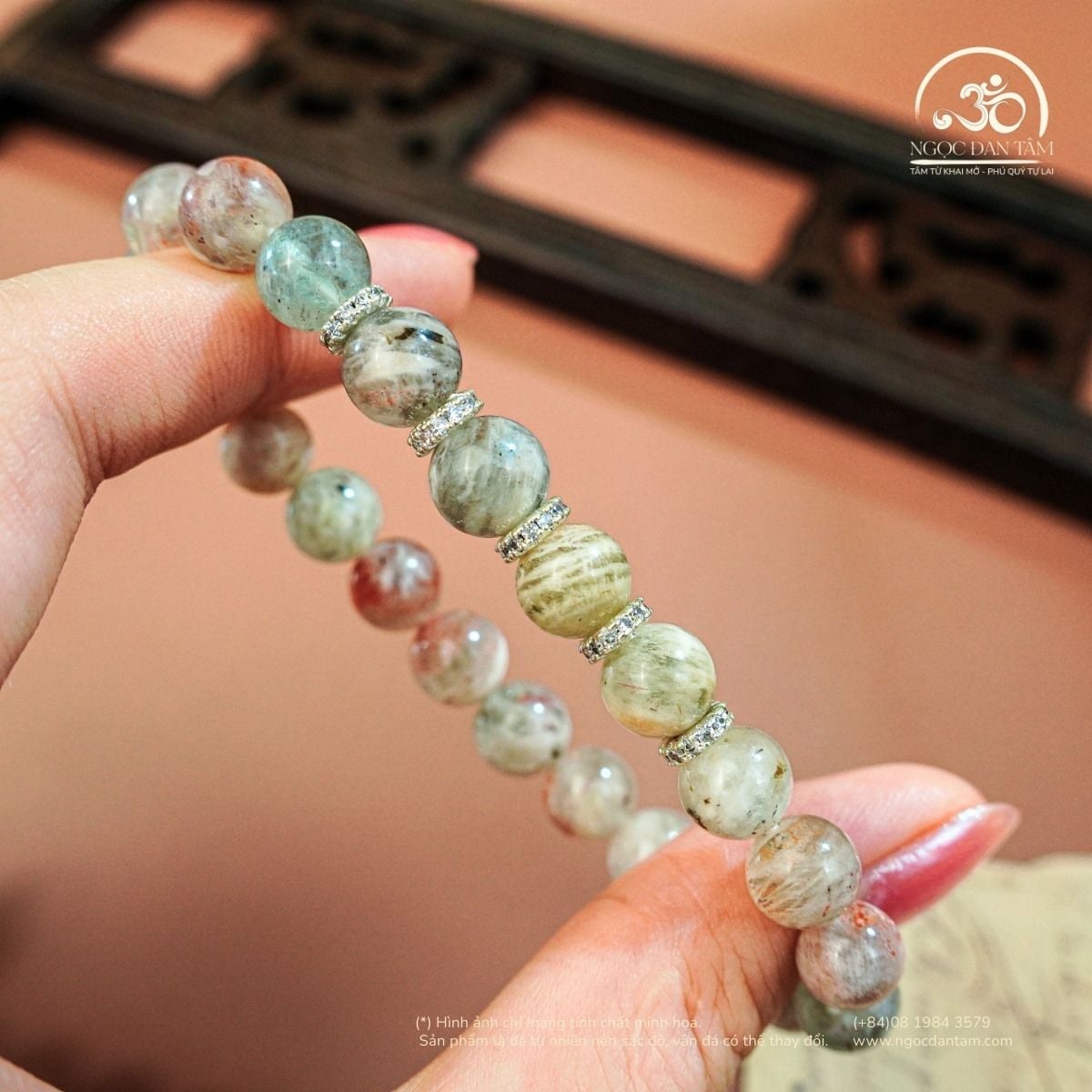  Vòng Tay Đá Mặt Trời Đa Sắc 8mm Phối Charm Mạ Bạc 