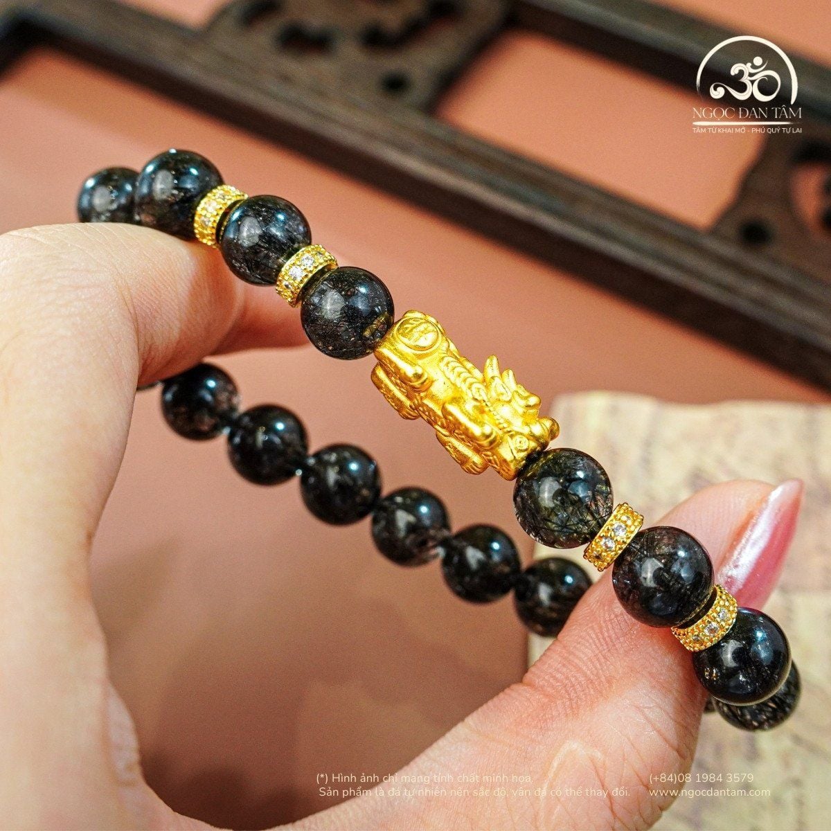  Vòng Tay Thạch Anh Tóc Đen 8A 8mm Phối Charm Tỳ Hưu 