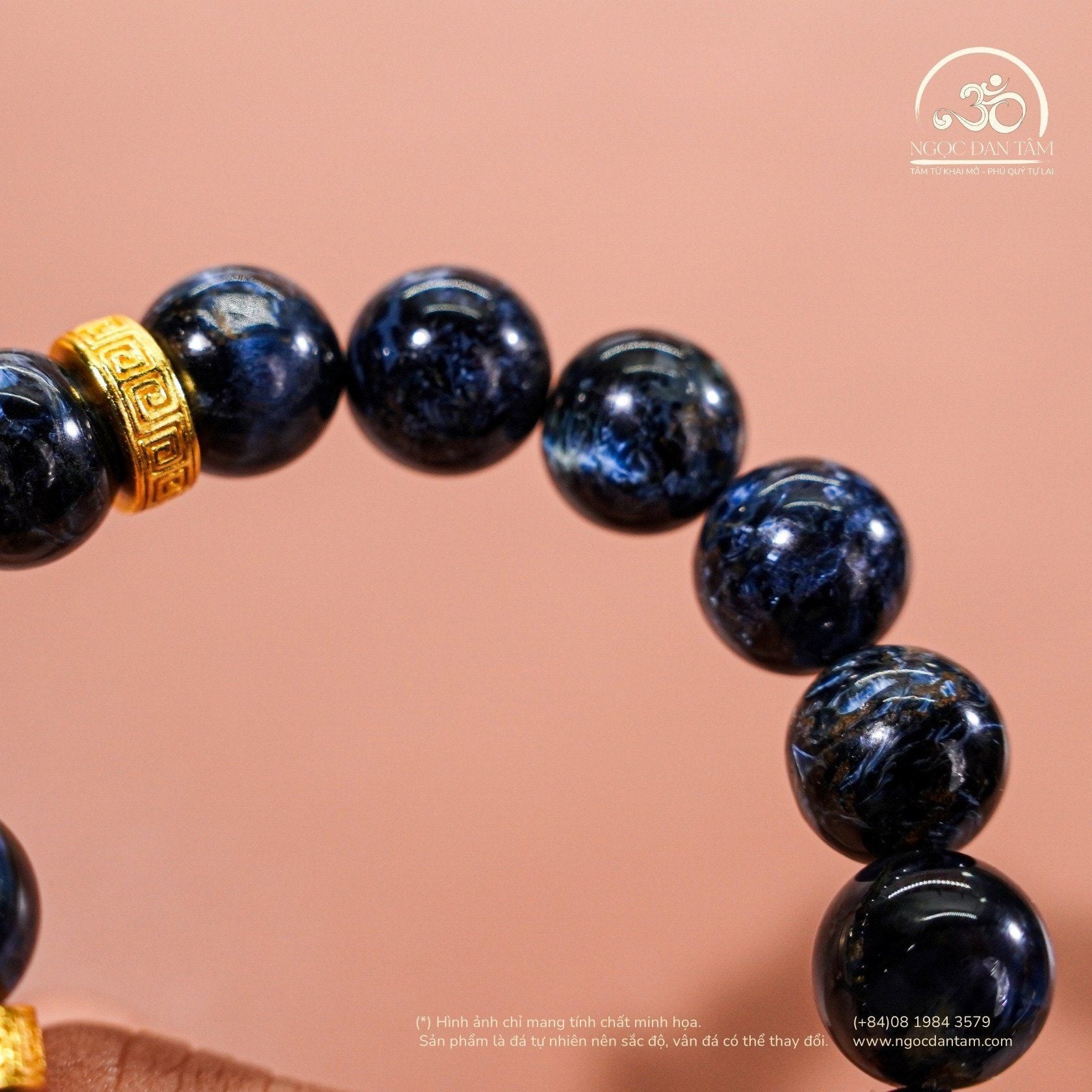  Vòng Tay Đá Giông Bão 9mm 5A Phối Charm Long Quy 