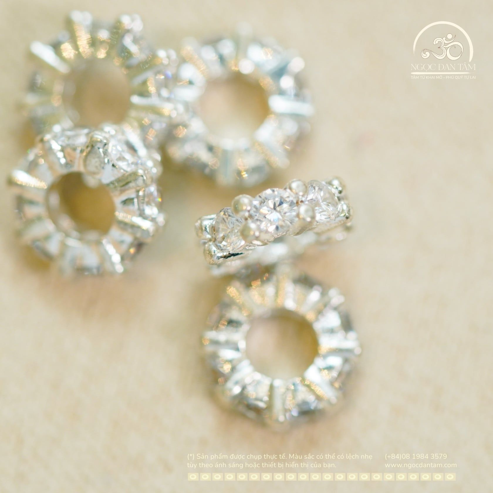  Charm Đệm Bạc Lấp Lánh 8mm - Bạc Cao Cấp 