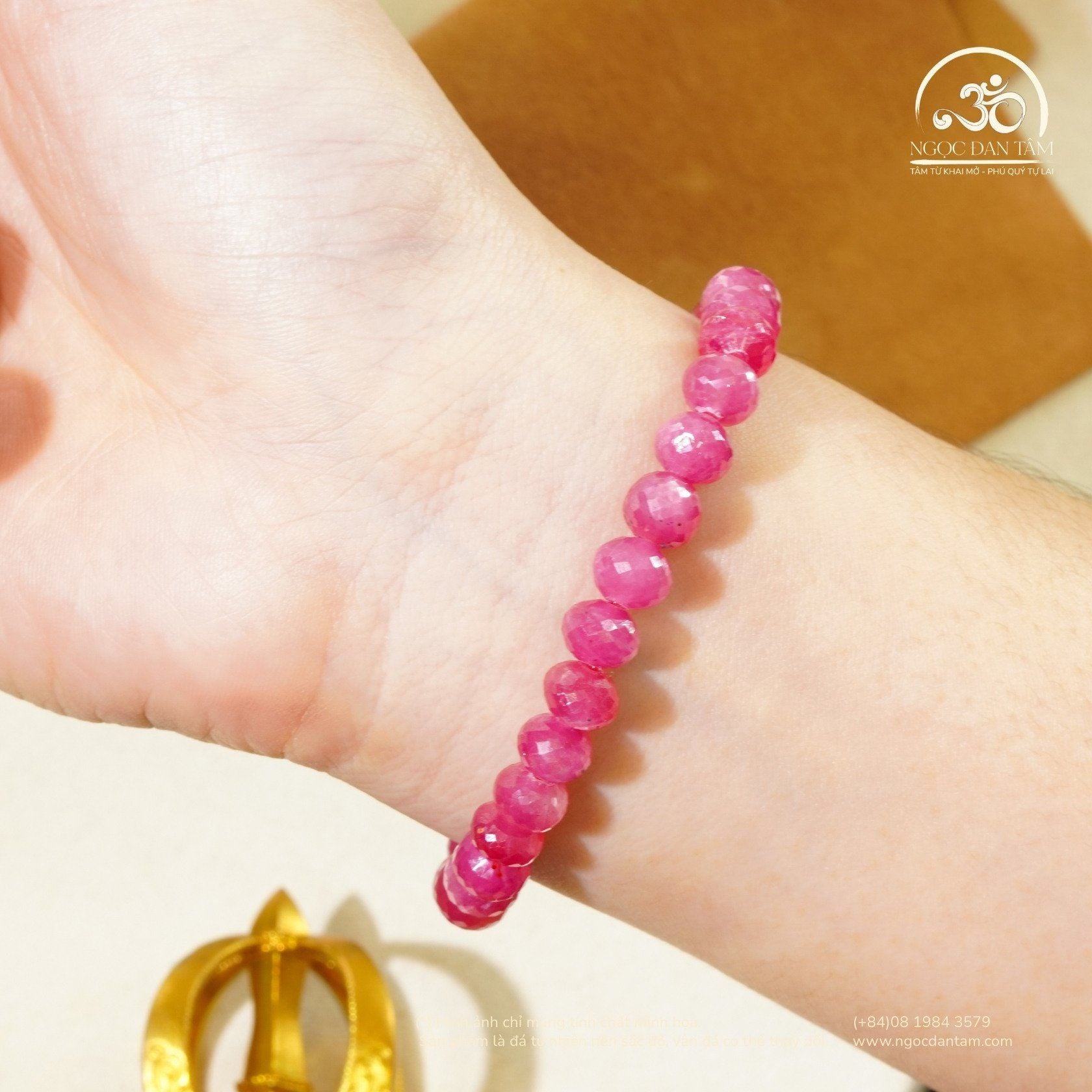  Vòng Tay Ruby Hồng Vip Cắt Giác 5,5 x 7,5 mm 