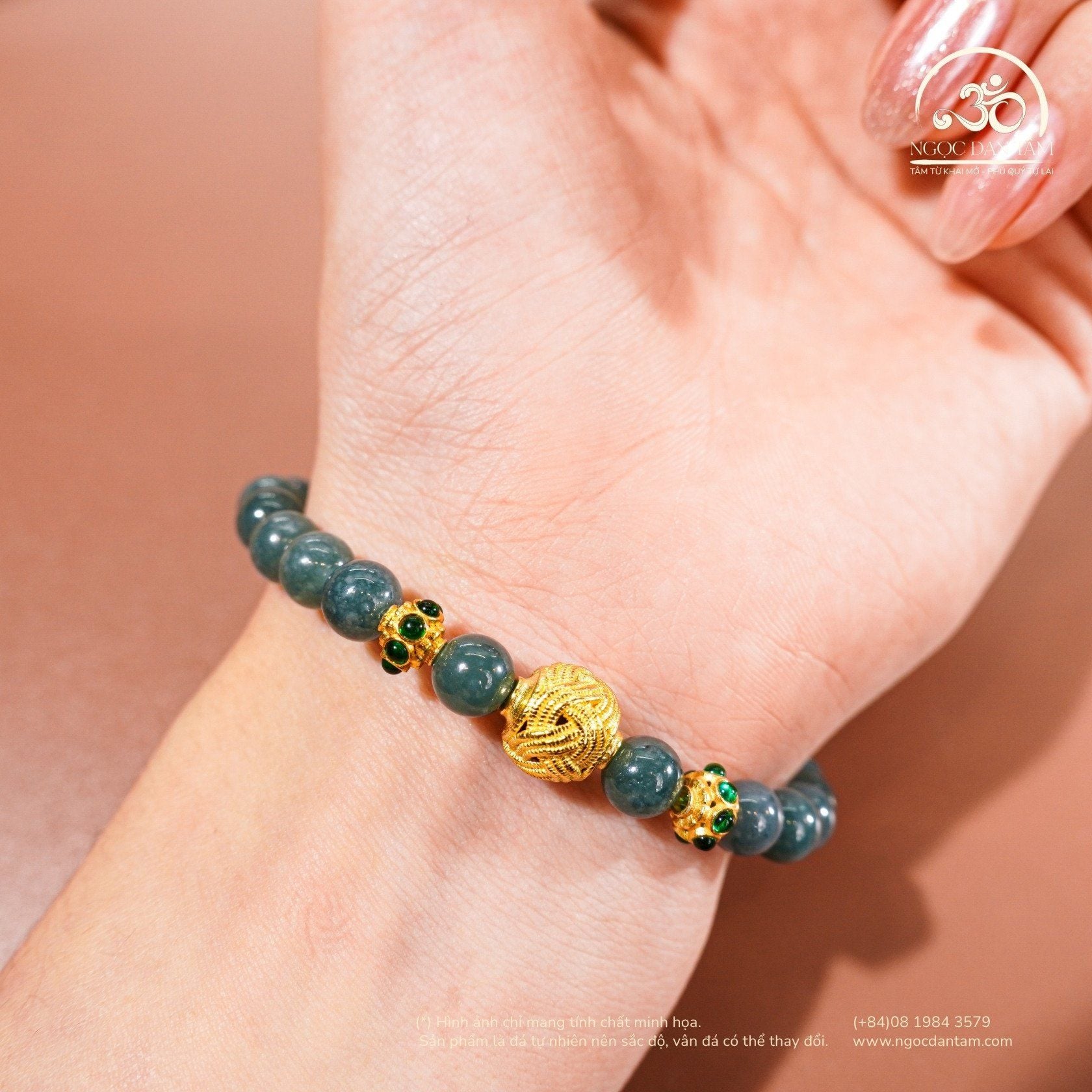  Vòng Tay Ngọc Hòa Điền 7mm 2A Phối Charm Cát Tường 