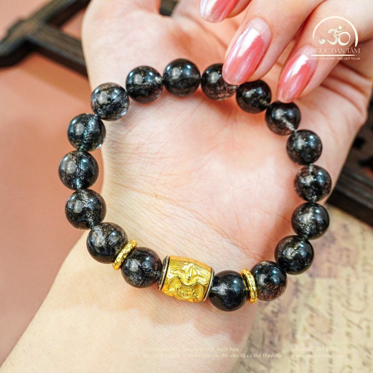  Vòng Tay Thạch Anh Tóc Đen 10mm 8A Phối Charm Lu Thống Tỳ Hưu 