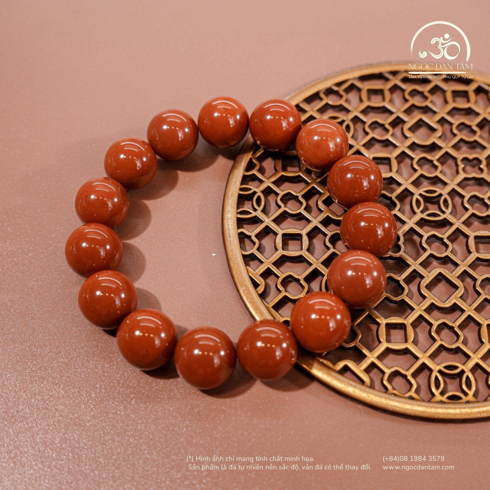  Vòng Tay Ngọc Bích Đỏ 12mm 5A 