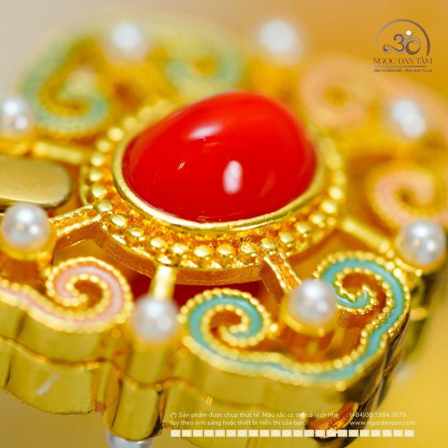  Charm Tường Vân Ngọc Đính 22,87mm (Kim Loại Mạ Vàng) 