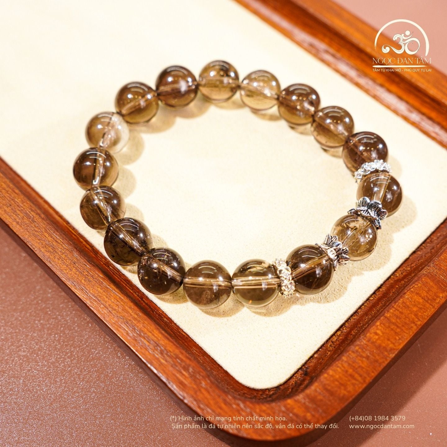  Vòng Tay Thạch Anh Khói 10mm 2A Phối Charm Bạc 