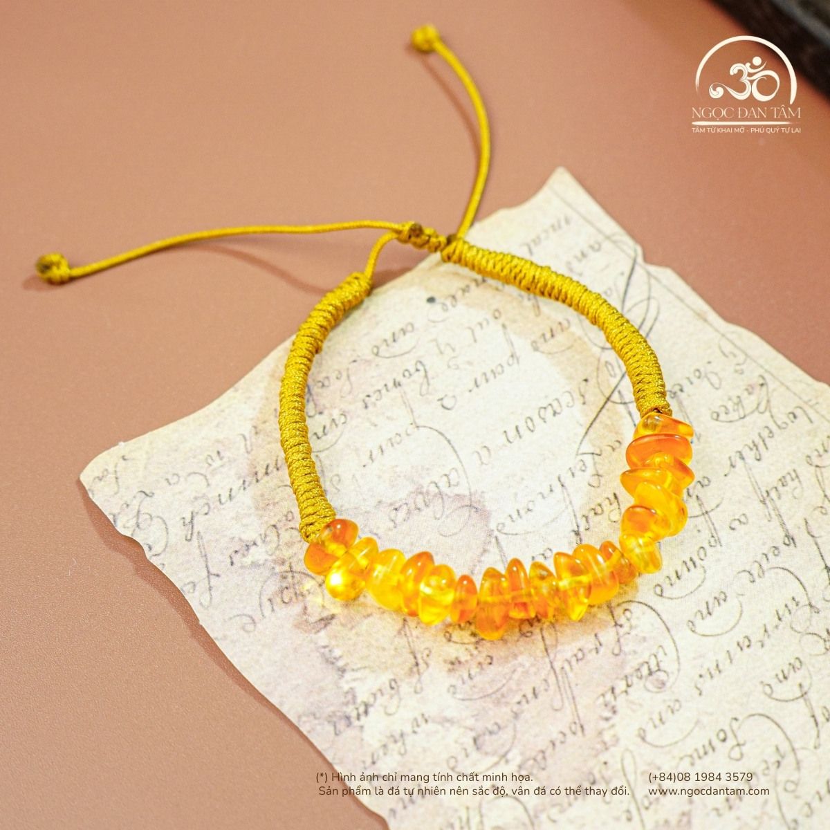  Vòng Tay Hổ Phách Dây Nút Xoắn (19 Hạt - 2gram) 