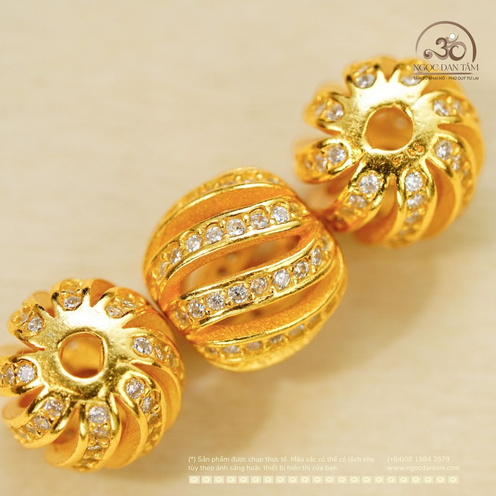  Charm Tròn Xoắn Đá Trắng 8.92mm - Bạc 925 Mạ Vàng Cao Cấp 