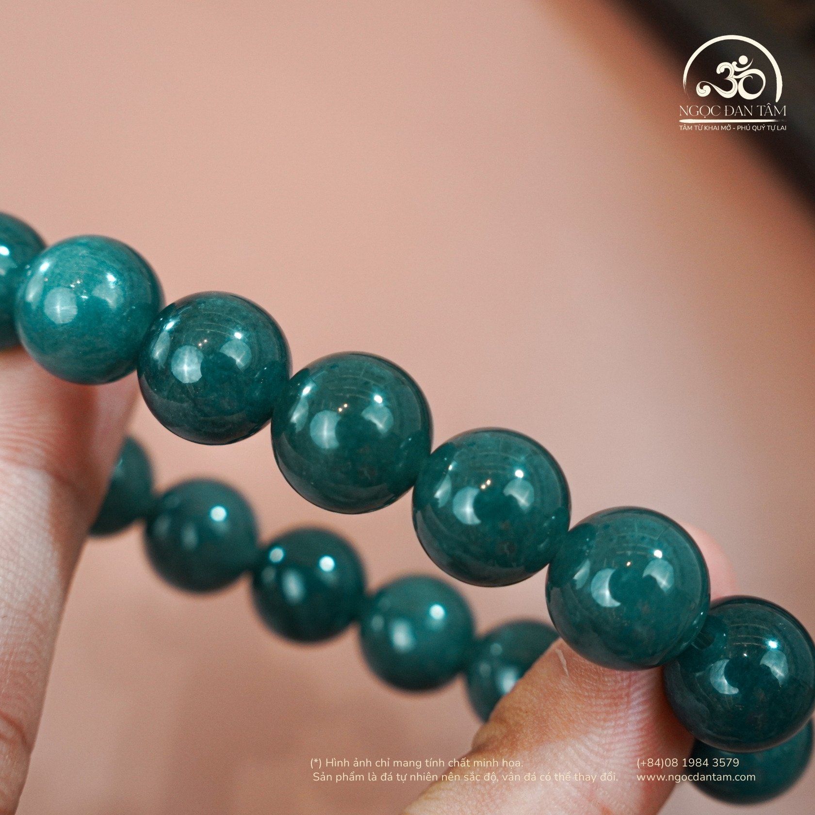  Vòng Tay Ngọc Hòa Điền 12mm 4A 