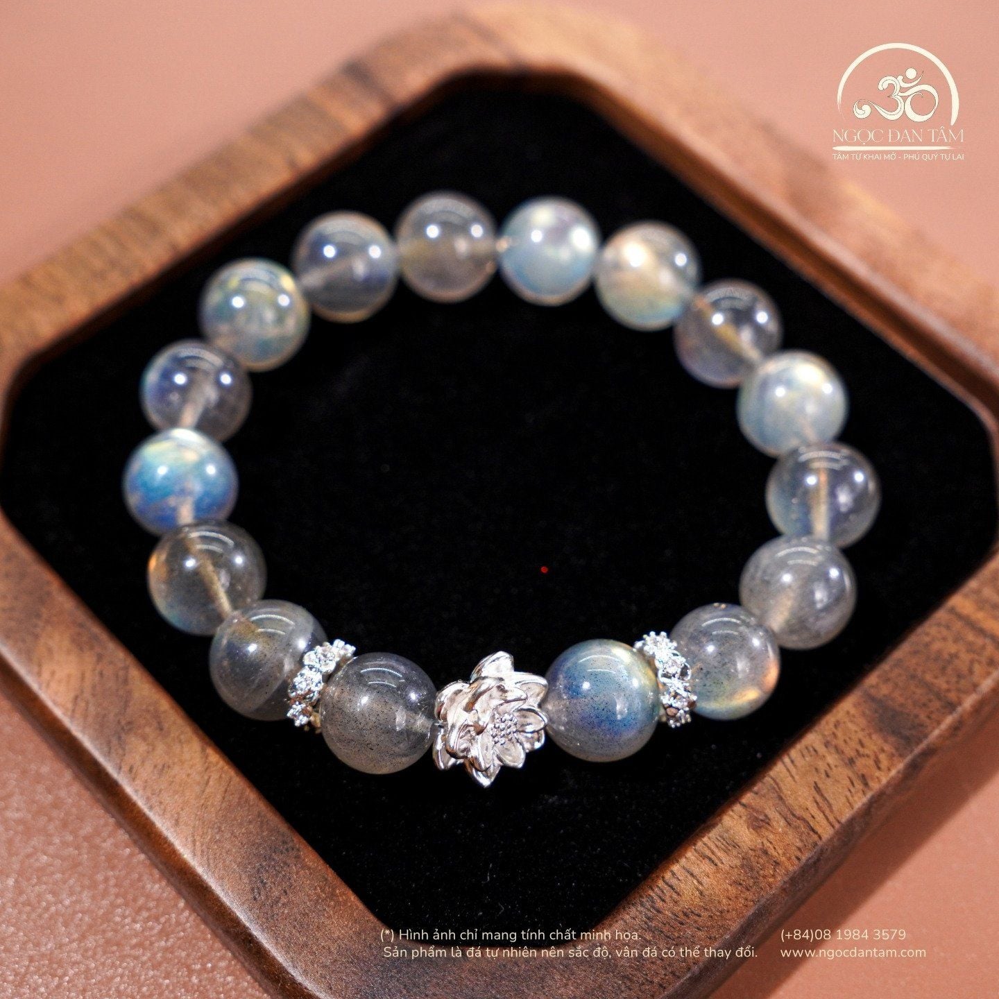  Vòng Tay Đá Xà Cừ 10mm 5A Phối Charm Hoa Sen Bạc 