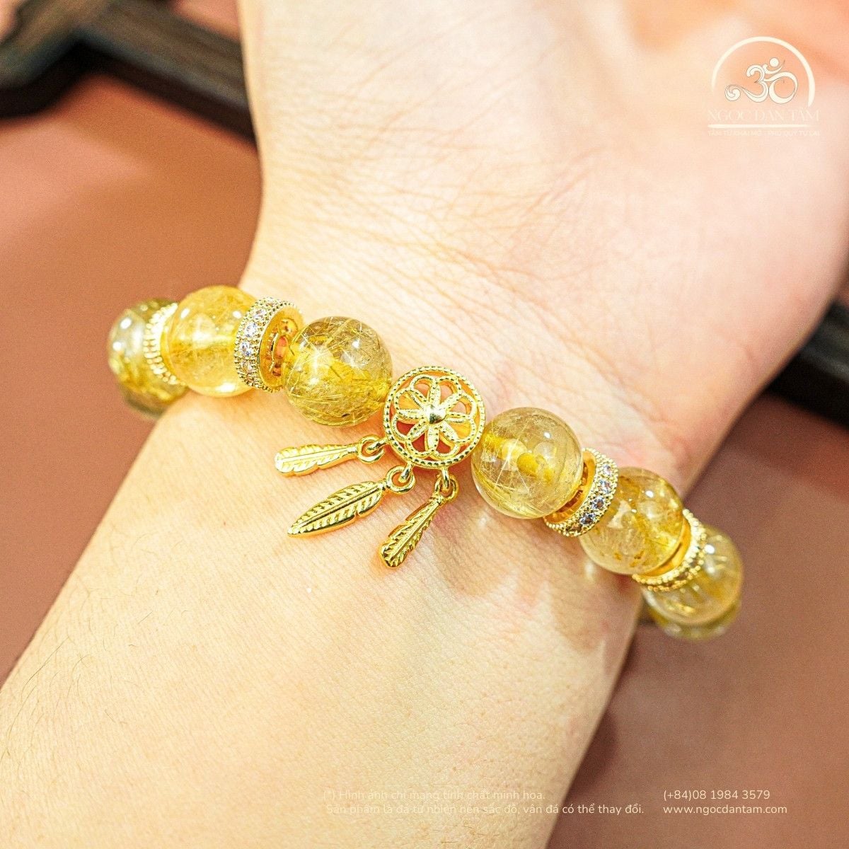  Vòng Tay Thạch Anh Tóc Vàng 10mm 5A Phối Charm Dream Catcher 