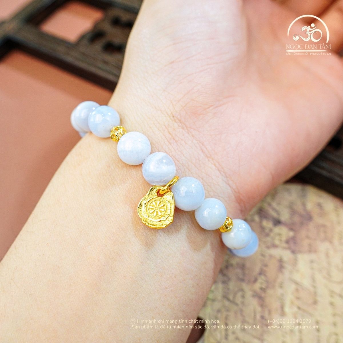  Vòng Tay Mã Não Xanh Lace 8mm 3A Phối Charm Bánh Xe Pháp Luân 