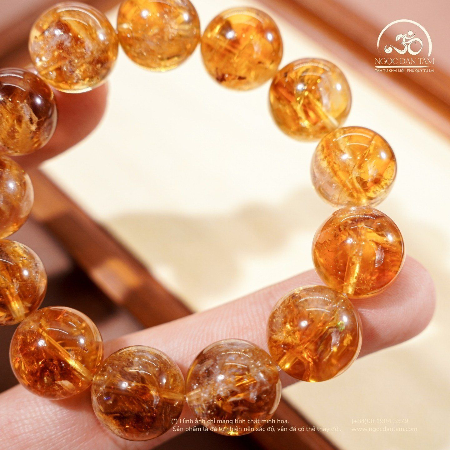  Vòng Tay Thạch Anh Vàng Hoa Bay 13mm 3A 