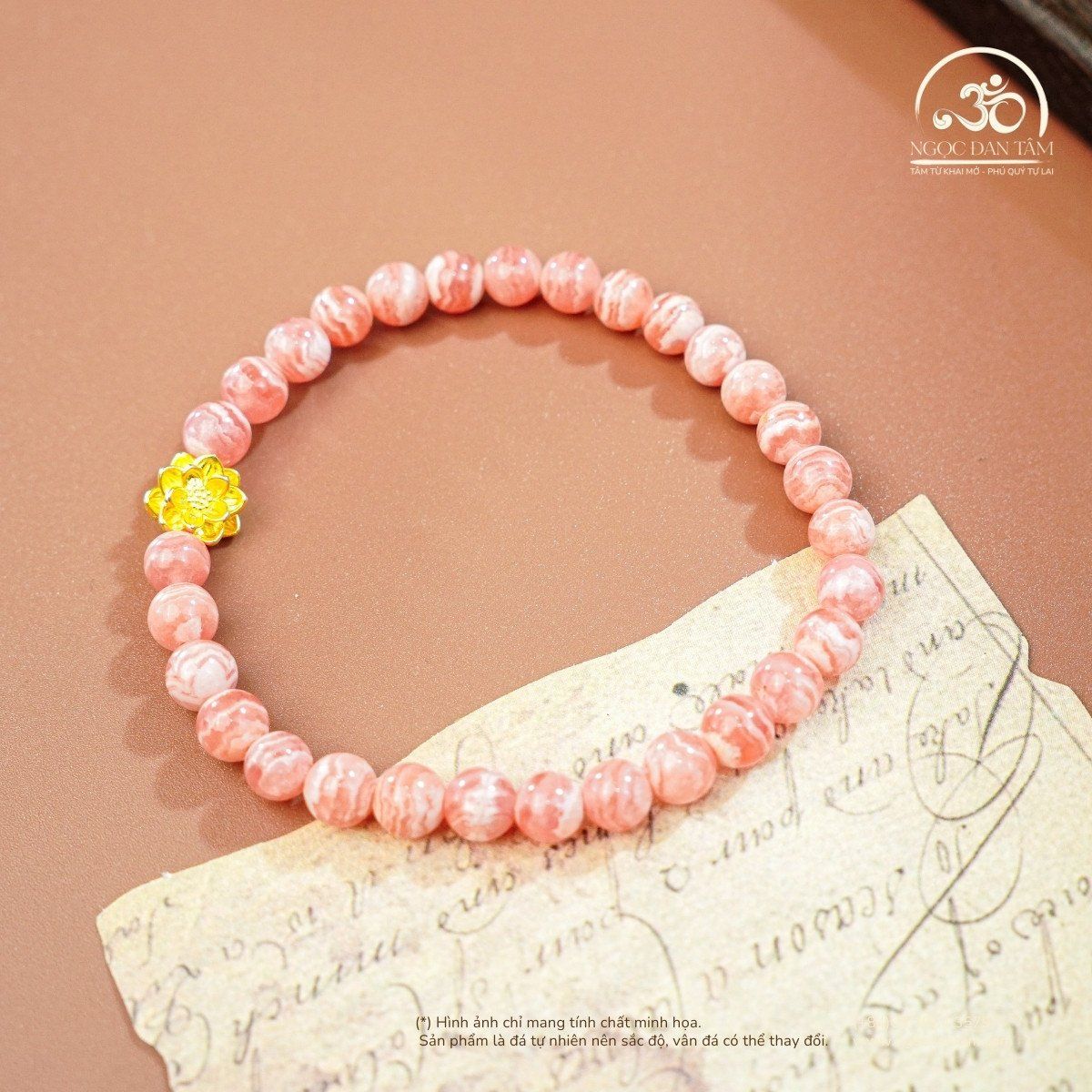  Vòng Tay Đá Đào Hoa Vân Mây 5mm 4A Phối Charm Hoa Sen 