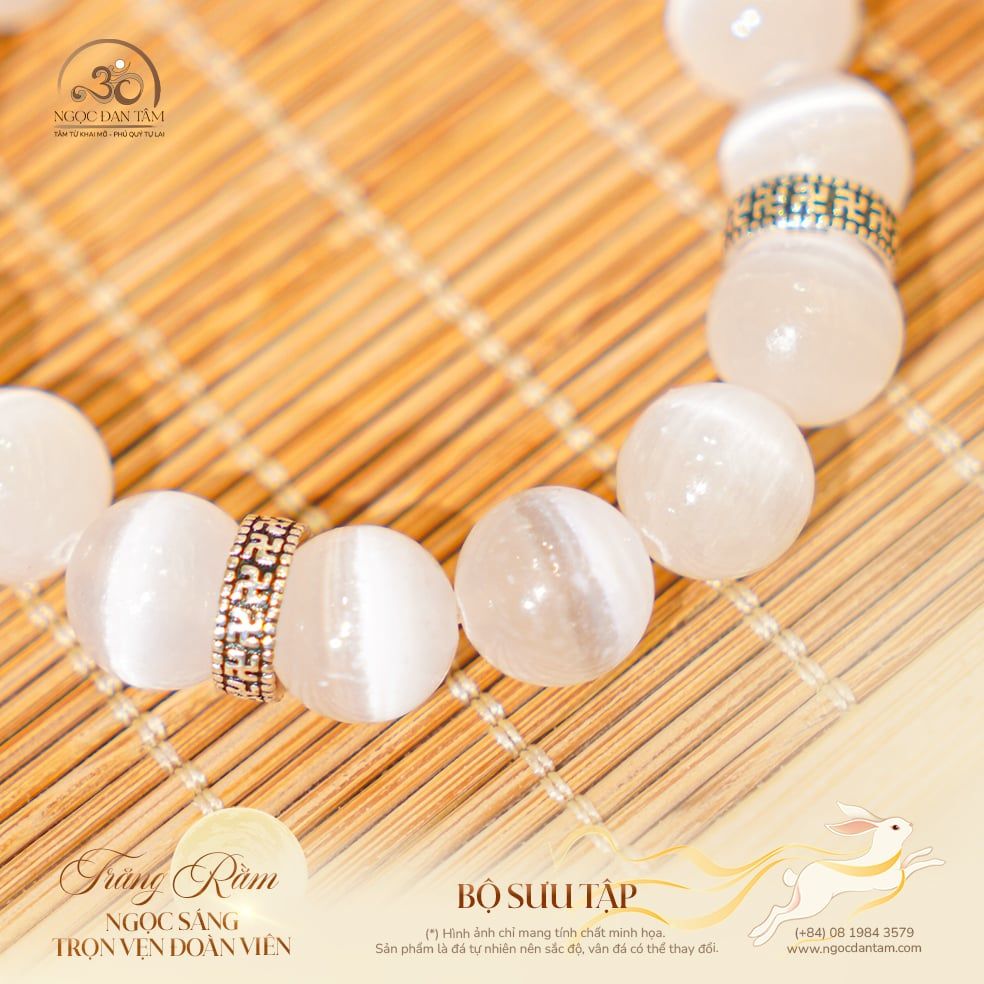  Vòng Tay Selenite Hối Charm Bạc Chữ Vạn 