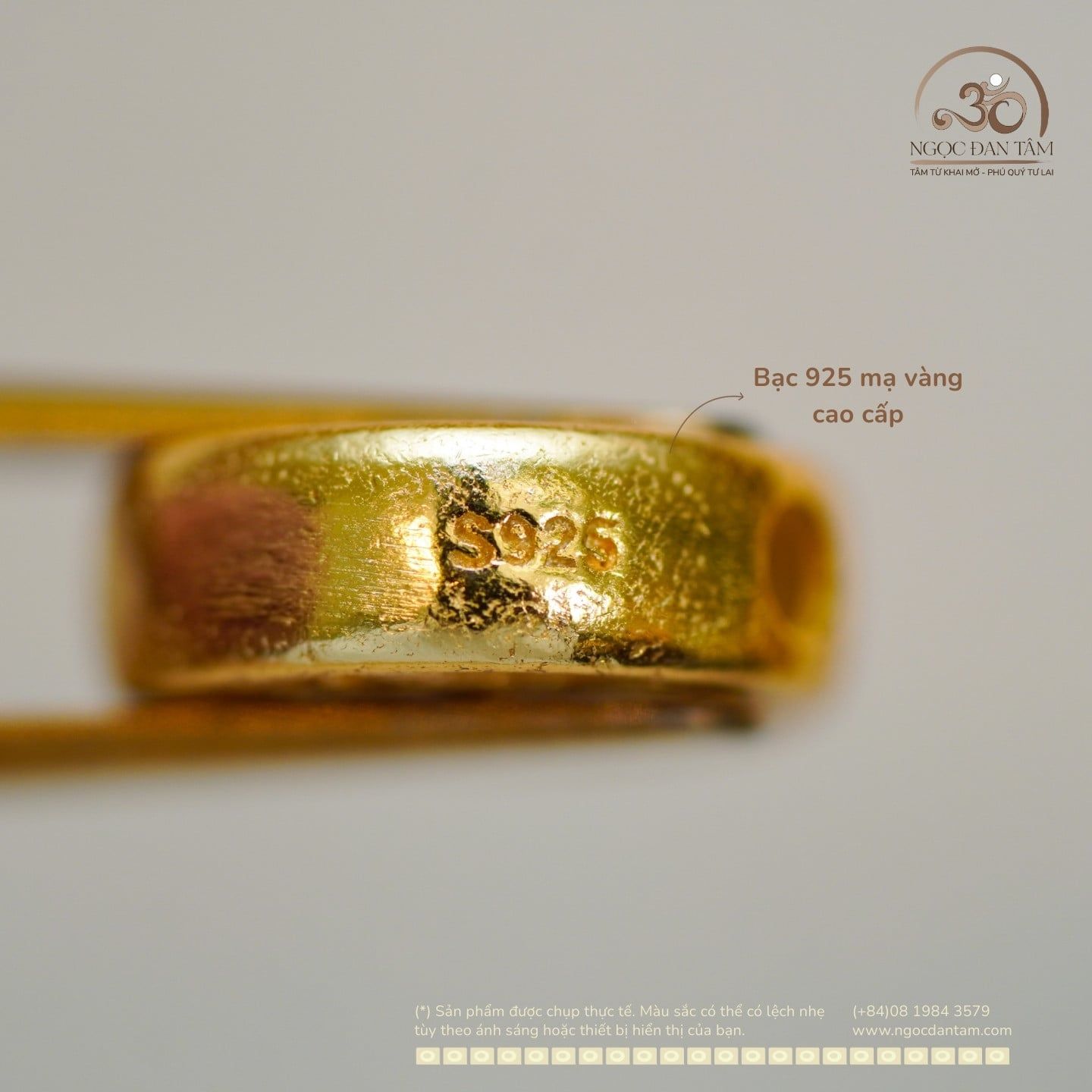  Charm Bánh Xe Pháp Luân Bạc Mạ Vàng -  11.15mm 