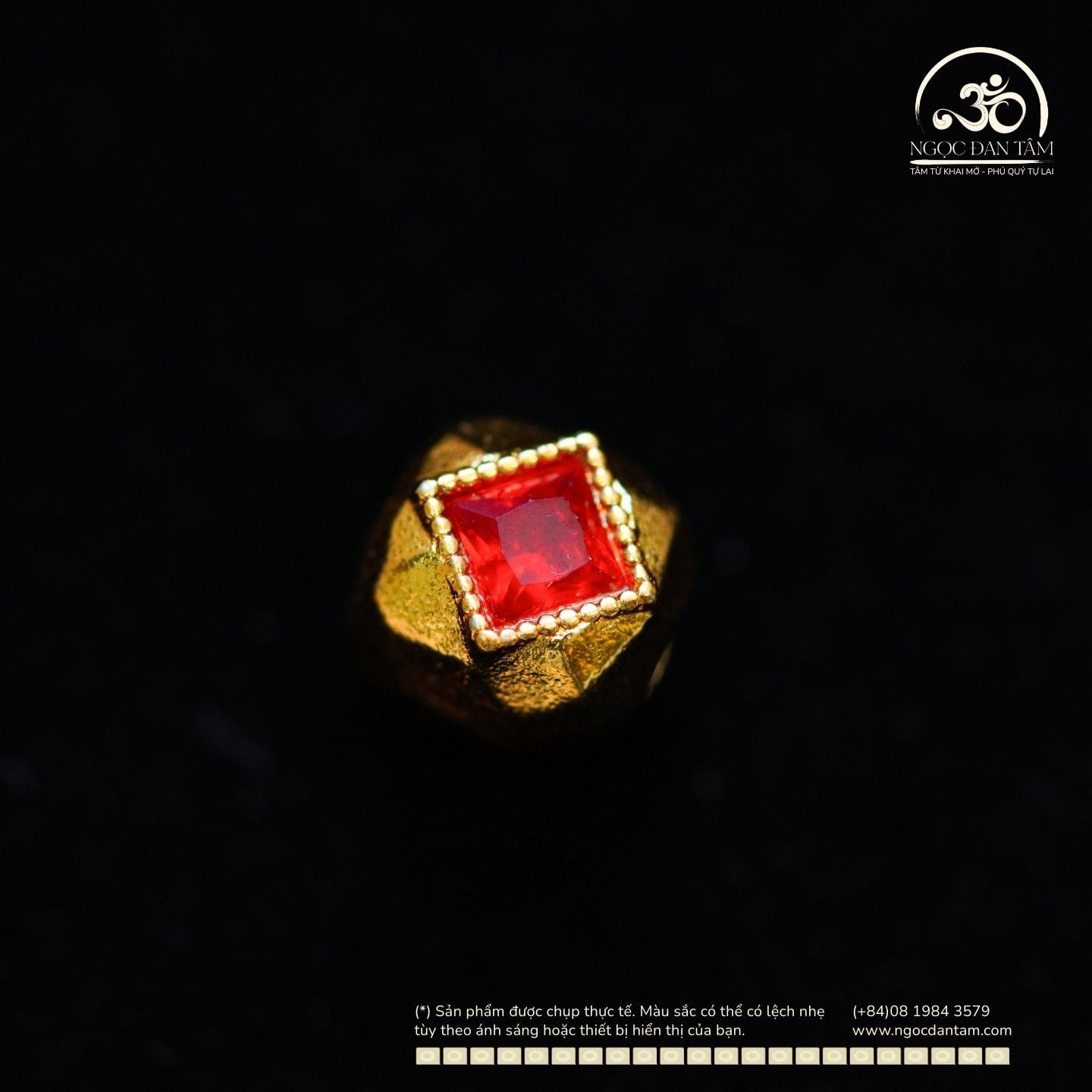  Charm Cắt Giác đỏ nhỏ 7.97mm - Bạc Mạ Vàng 