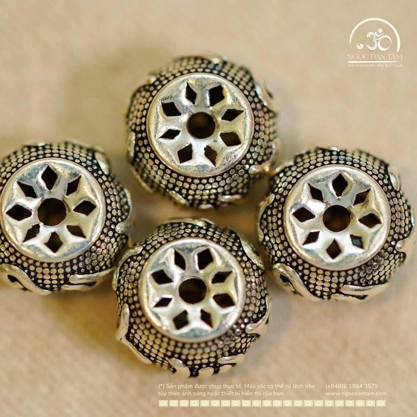  Charm Chú Omani Bạc 6.02mm 