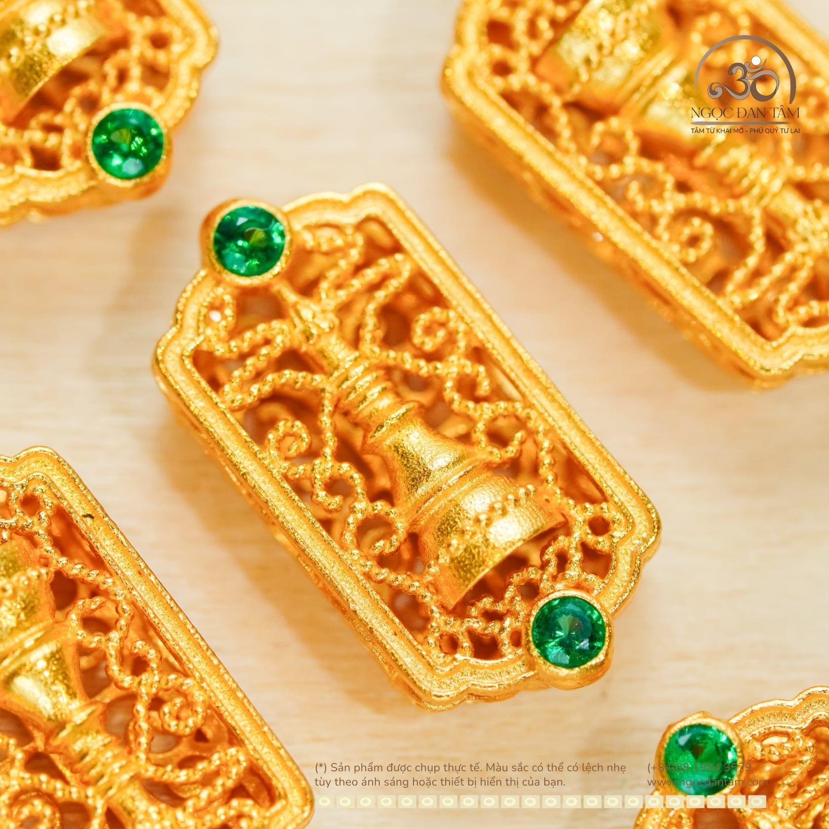  Charm Chuông Vàng Đính Đá Xanh - Bạc 925 Mạ Vàng Cao Cấp 