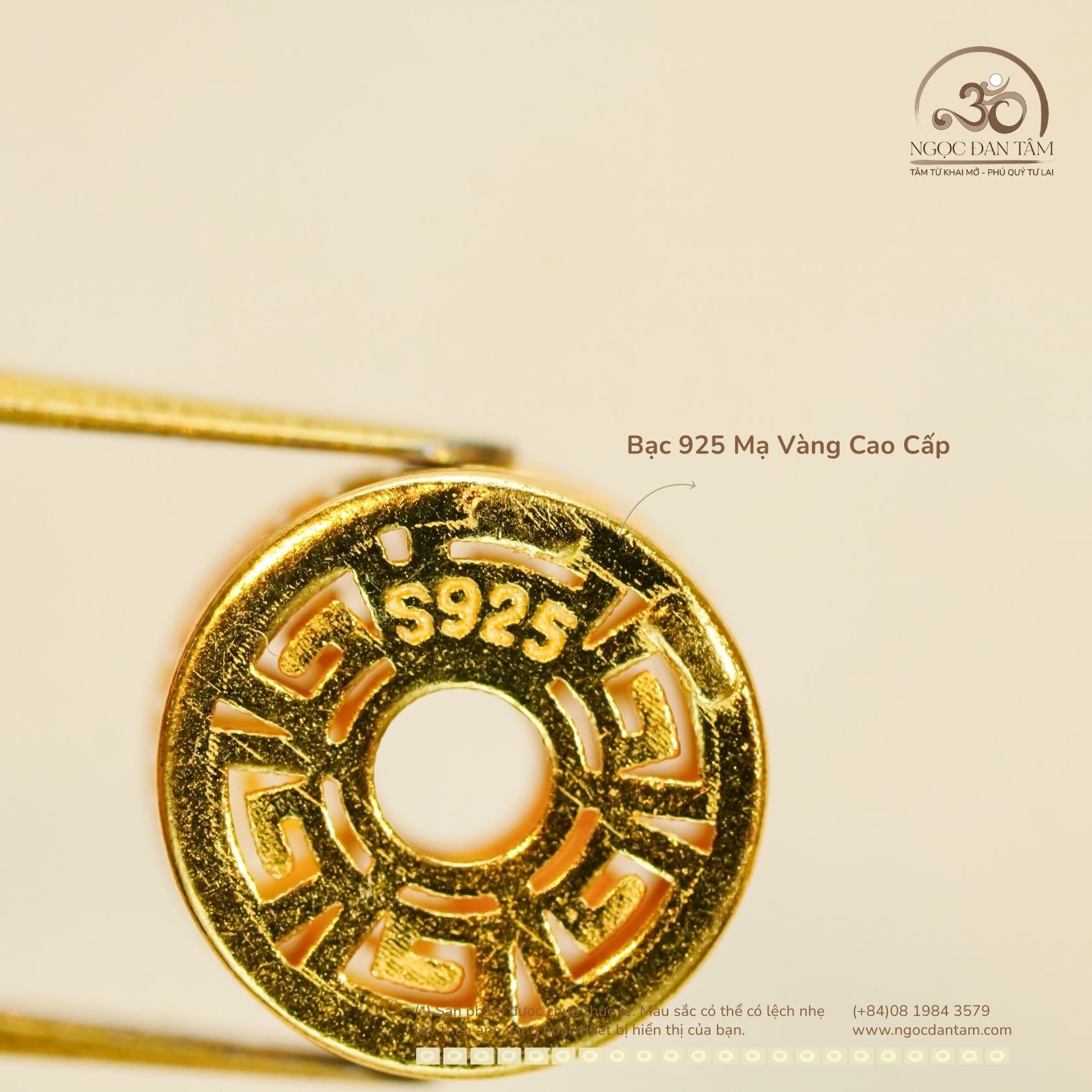  Charm Đệm Tròn Chữ Vạn Lớn - Bạc 925 Mạ Vàng Cao Cấp 
